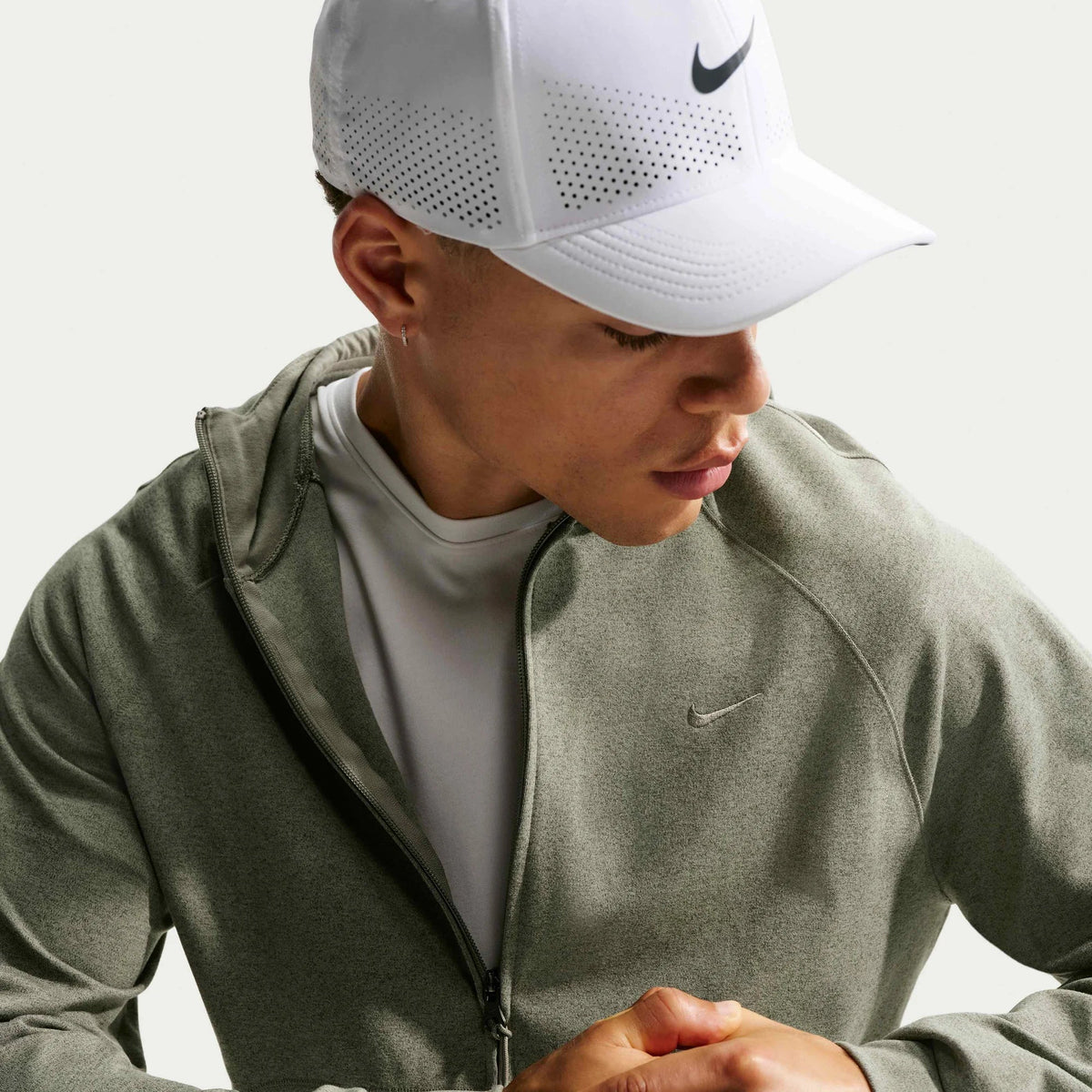 Мъжко худи Nike Primary NanoKnit Dri-FIT UV Protection Full-Zip Performance Hoodie - II1308-320 отпред