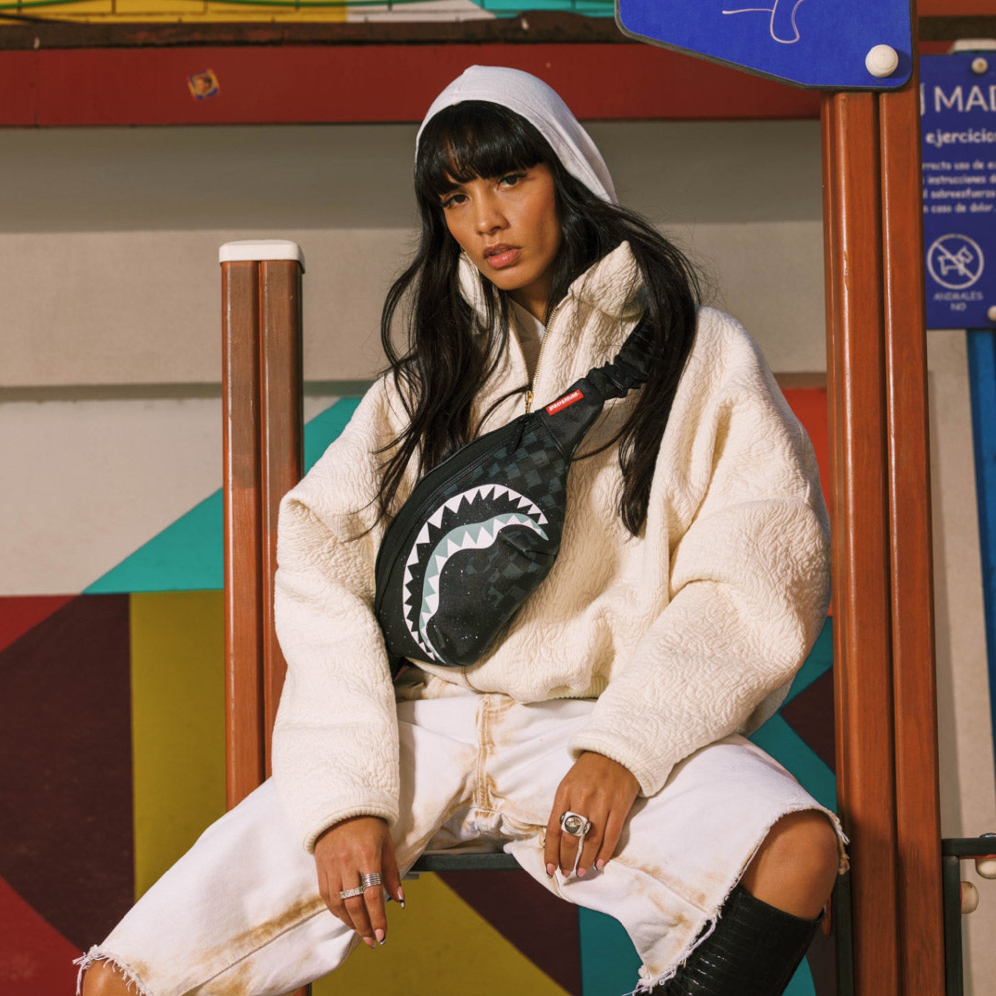 Унисекс чанта Sprayground Deep Space Drip Savvy Crossbody - Airhouse