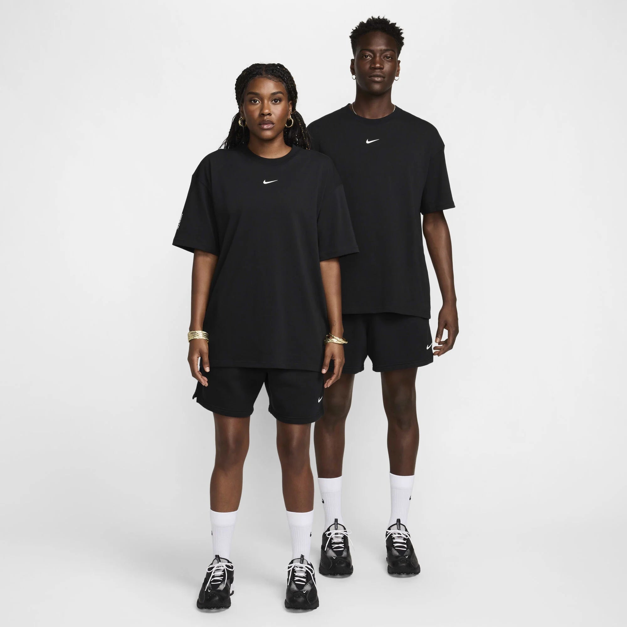 Унисекс къс панталон Nike X Nocta Cardinal Fleece Shorts - FQ0408-010 модели отпред