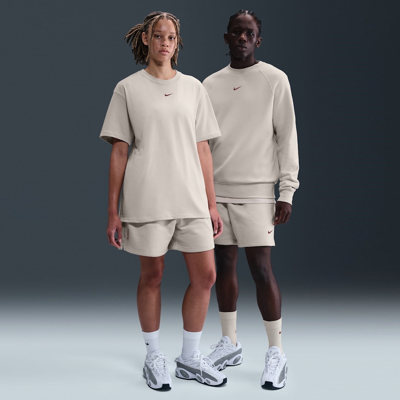 Унисекс къс панталон Nike X Nocta Cardinal Fleece Shorts FQ0408-104 модели отпред
