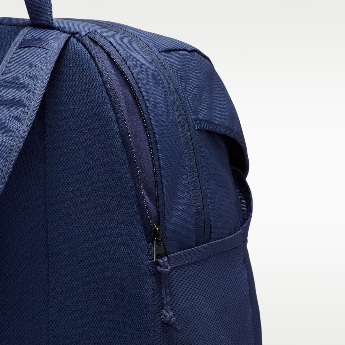 Унисекс раница Nike Academy Team Backpack 30L - DV0761-410 детайл