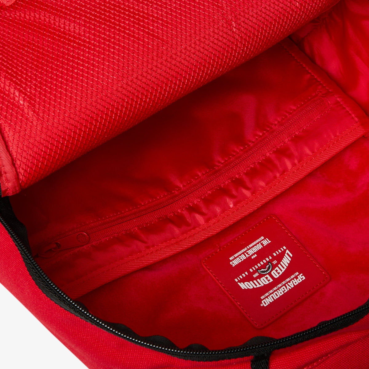 Унисекс раница Sprayground Red Redemption Backpack - 910B8571NSZ детайл джоб