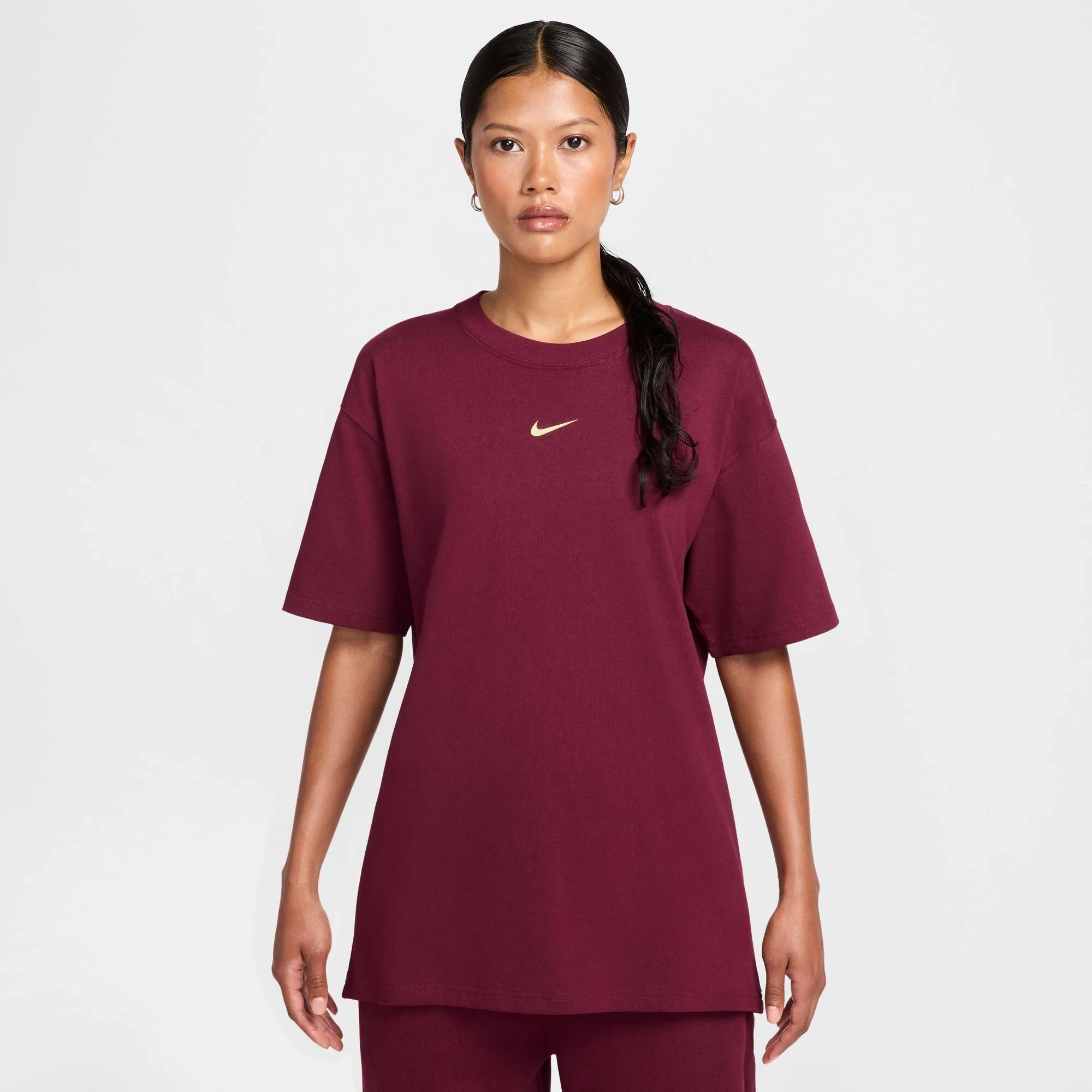 Унисекс тениска Nike x NOCTA T-Shirt - IB5673-638 жена отпред