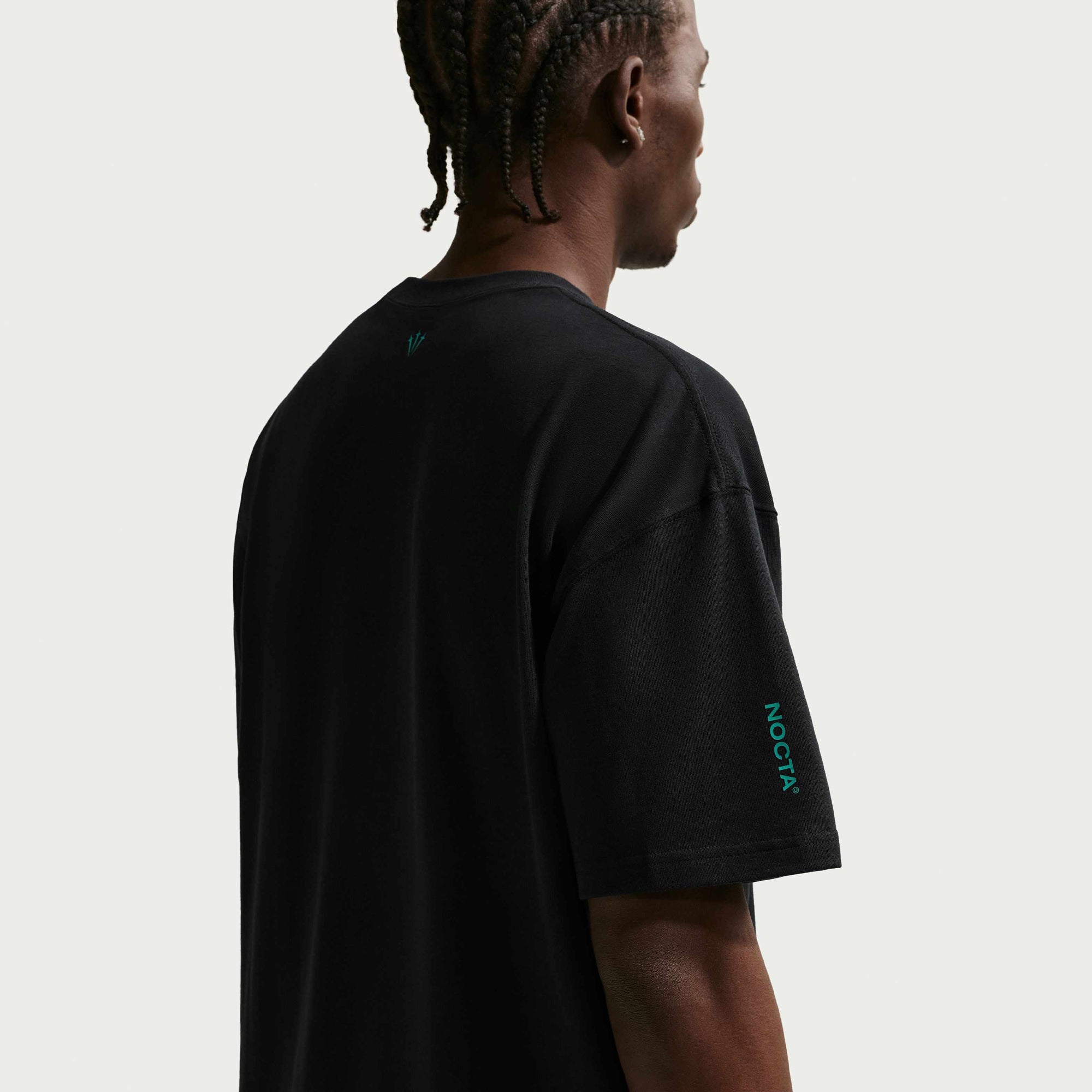 Унисекс тениска Nike x NOCTA T-Shirt - IB5673-011 мъж отзад