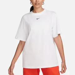 Sportswear Essential T-Shirt