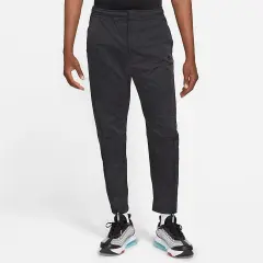 Sportswear Tech Woven Essentials Unlined Commuter Pants