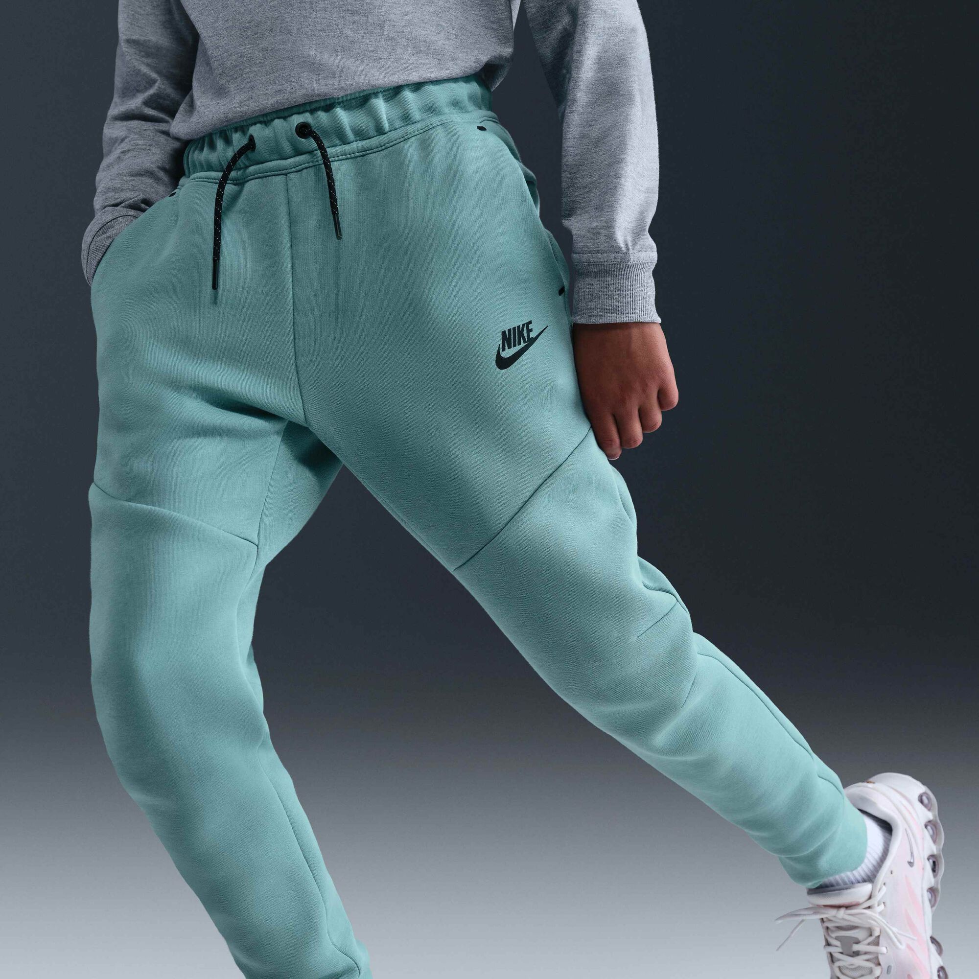Детски джогър Nike NSW Tech Fleece Joggers