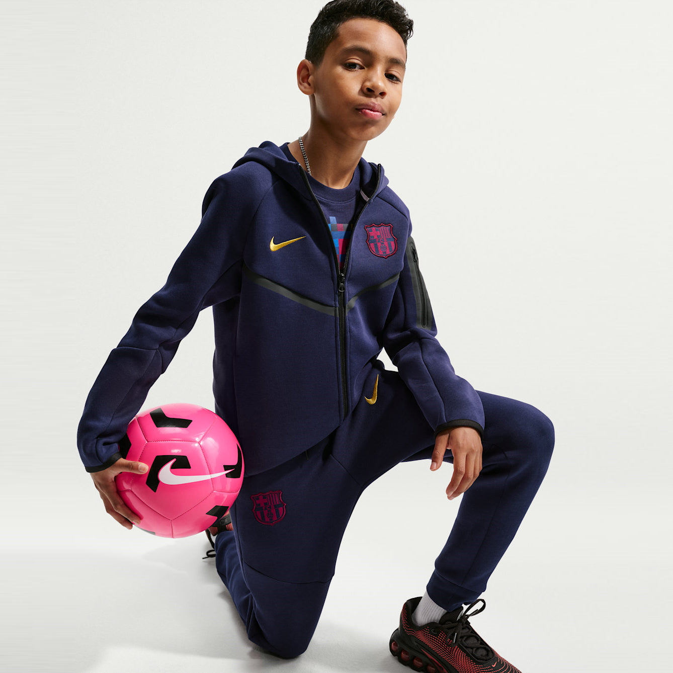 Детско худи F.C. Barcelona Tech Fleece Nike Football Full-Zip Hoodie - II3722-498 отпред