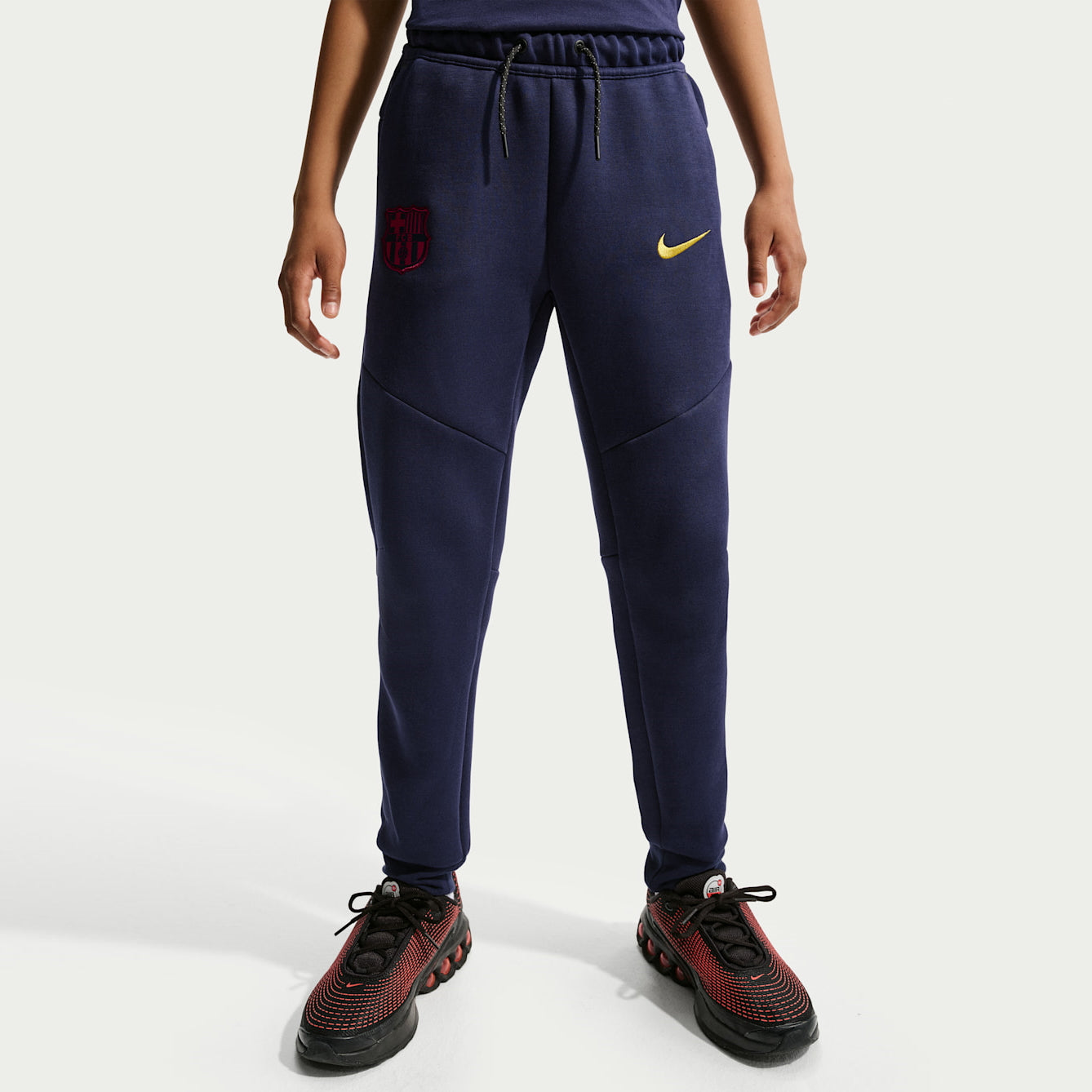 Детски панталон Nike F.C. Barcelona Tech Fleece Football Pants - II3728-498