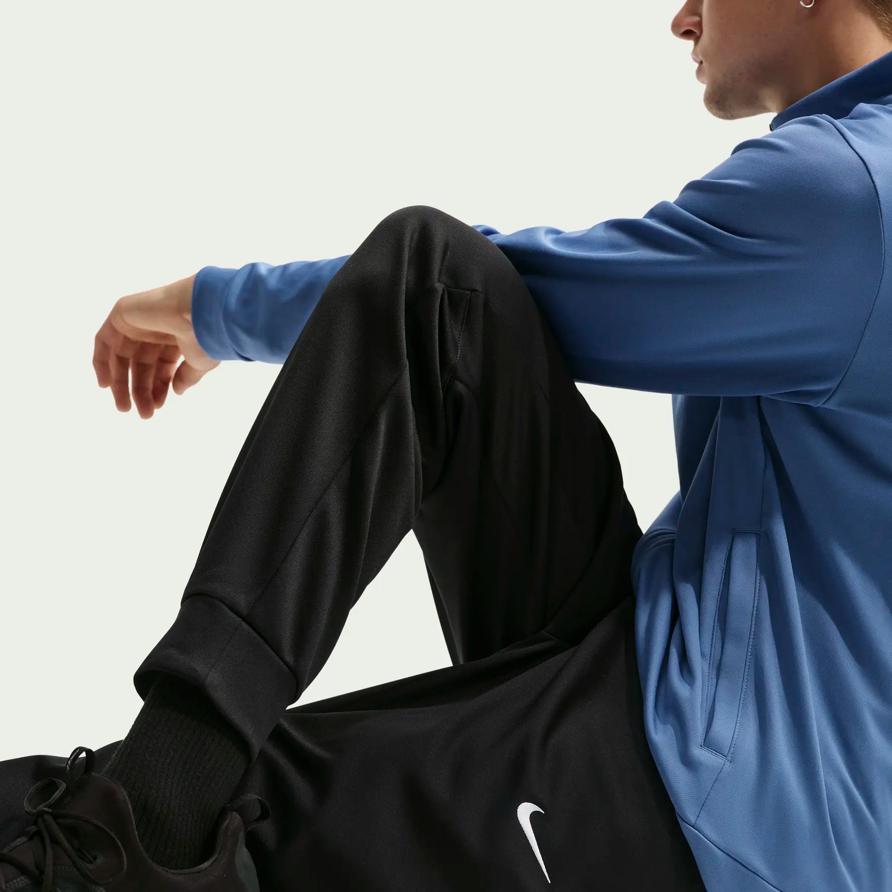 Мъжки джогър Nike Therma-FIT Flex Fleece Joggers - IM5444-010 детайл