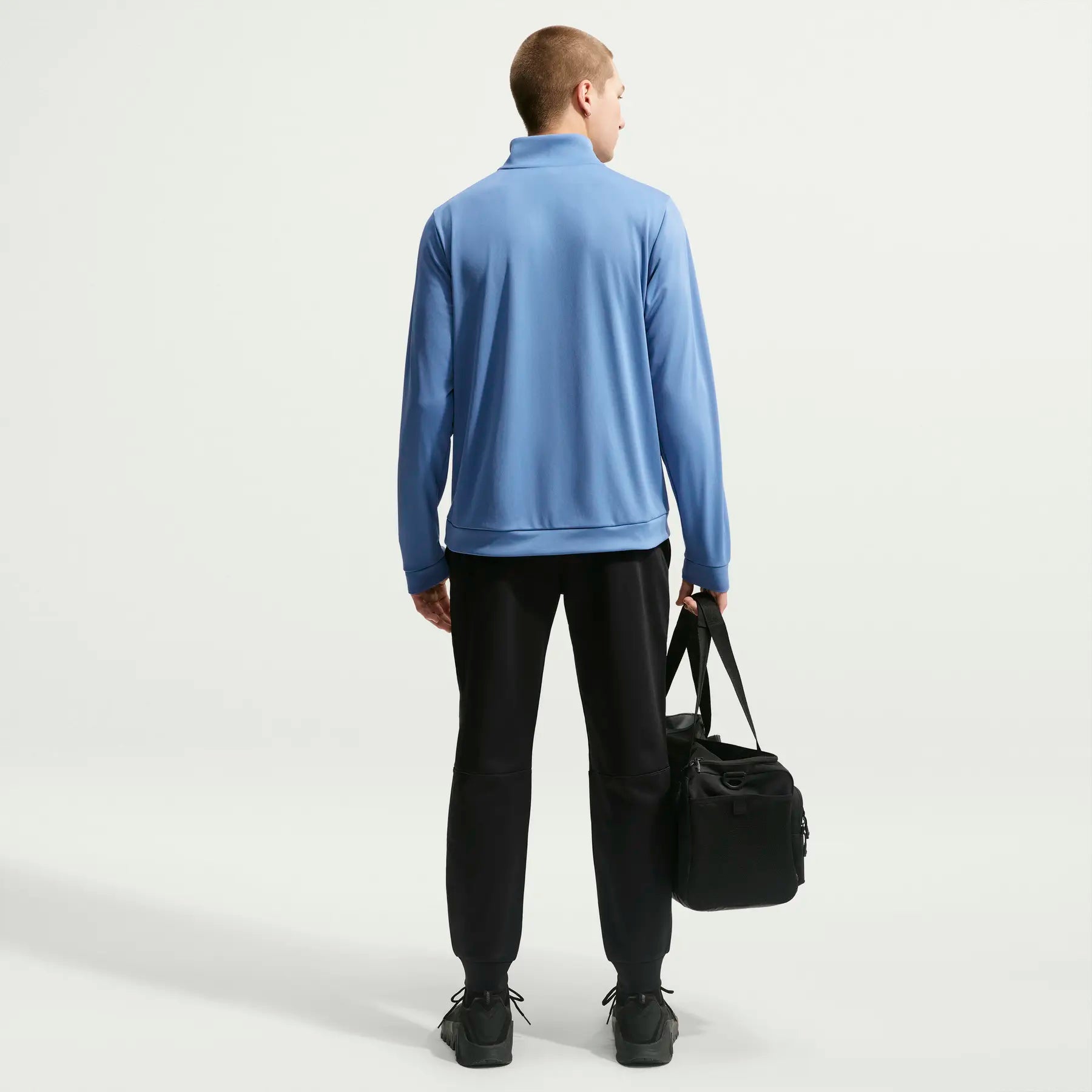 Мъжки джогър Nike Therma-FIT Flex Fleece Joggers - IM5444-010 модел отзад