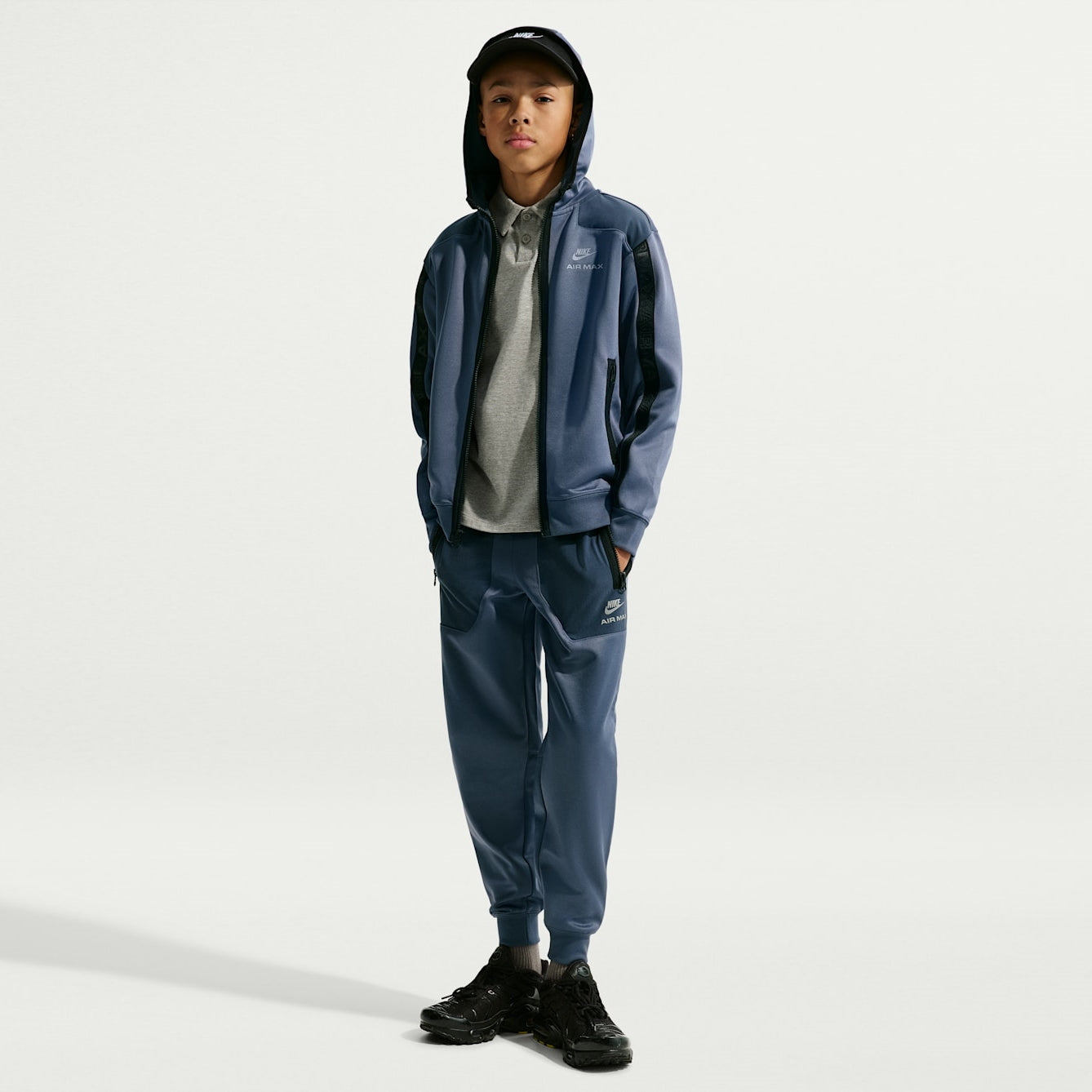 Детско худи Nike Air Max Hoodie - IO1154-491 модел отпред