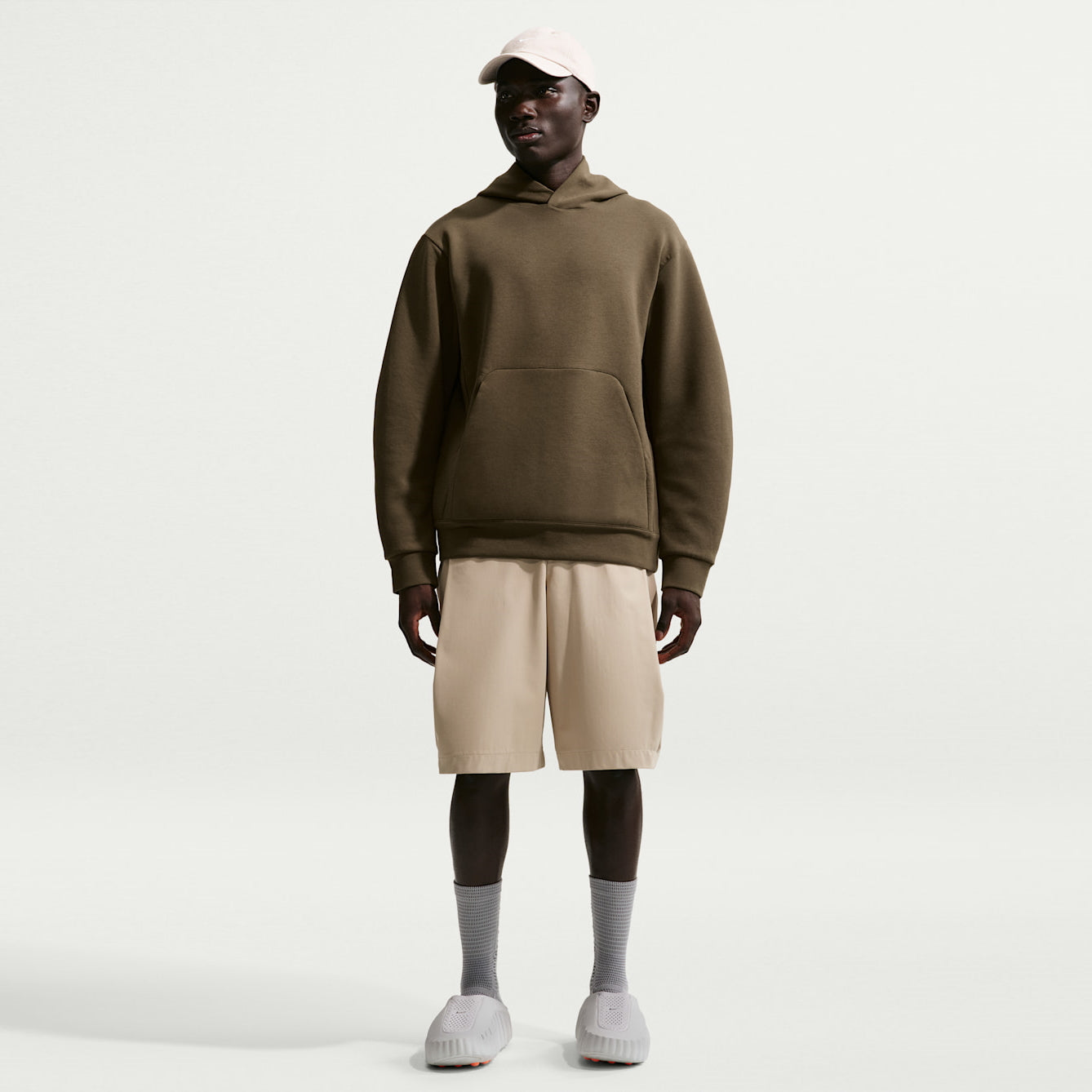 Мъжко худи Nike 24.7 ImpossiblySoft Dri-FIT Pullover Hoodie - IR8807-212 модел отпред