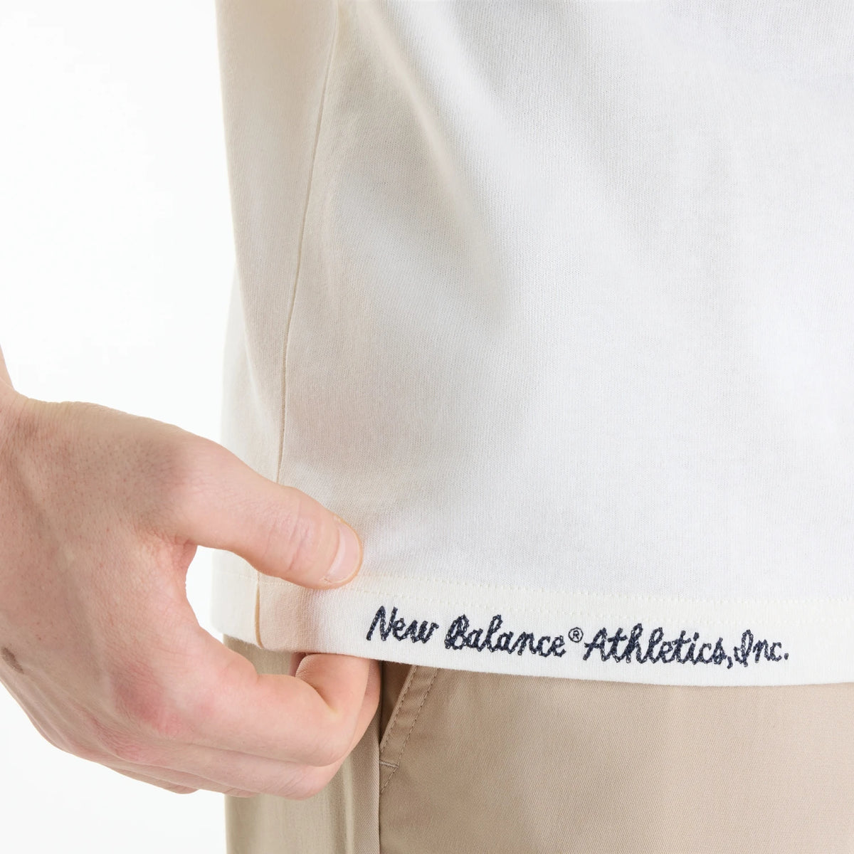 Мъжка тениска New Balance Varsity Gym T-Shirt - MT6275EOAGA лого
