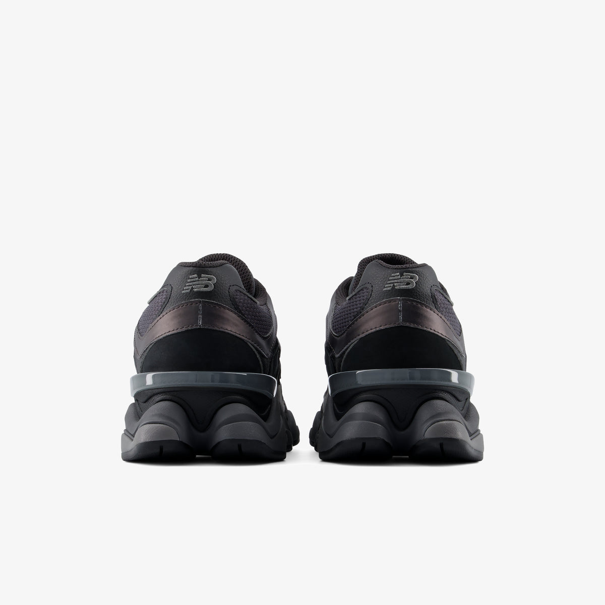 Дамски маратонки New Balance 9060 - U90603VF отзад
