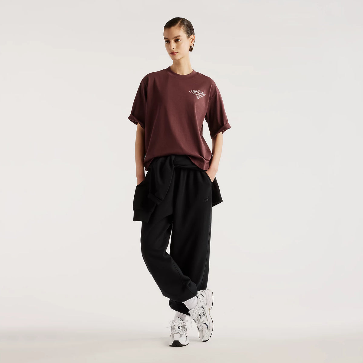 Дамска тениска New Balance Pressed Flowers Relaxed T-Shirt - WT62O8R1YLR модел отпред
