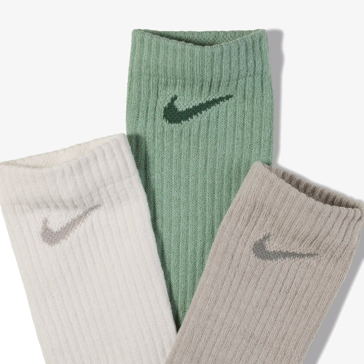 Чорапи Nike Everyday Lightweight Crew Socks (3 Pairs) - SX7676-903 детайл лого