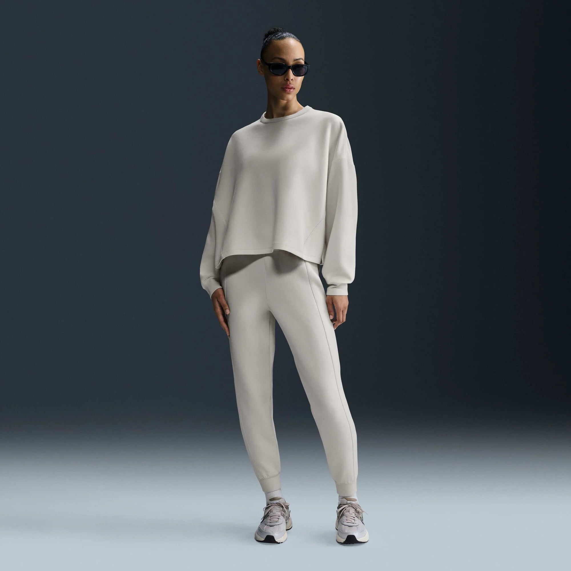 Дамска блуза Nike 24.7 ImpossiblySoft Oversized Top - Airhouse