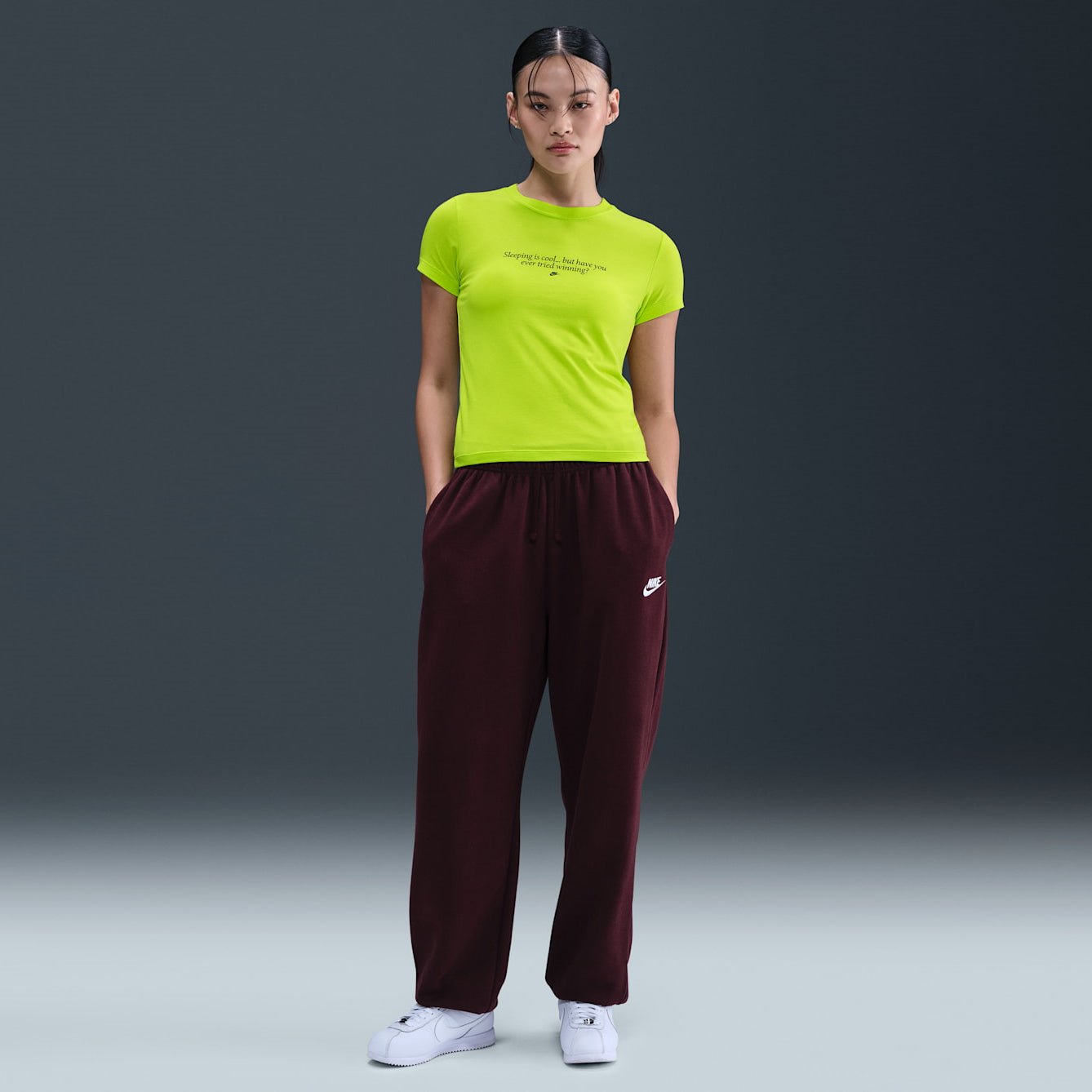 Дамска тениска Nike Chill Knit Slim T-Shirt - Airhouse
