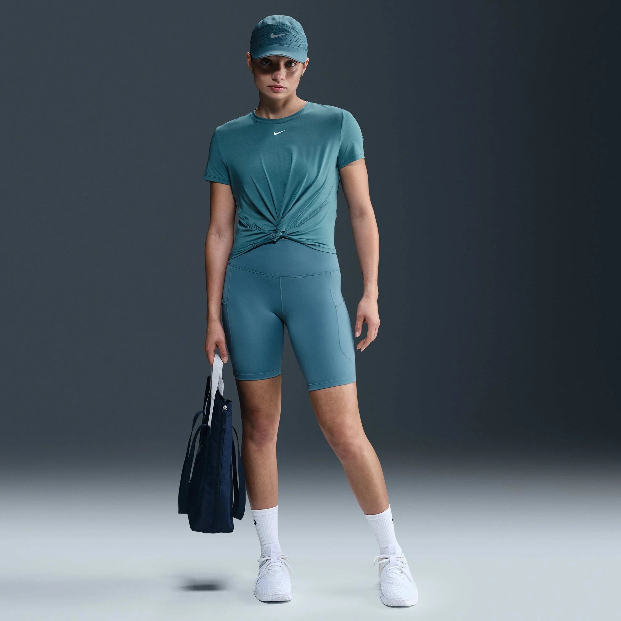 Дамска тениска Nike One Classic Top - Airhouse