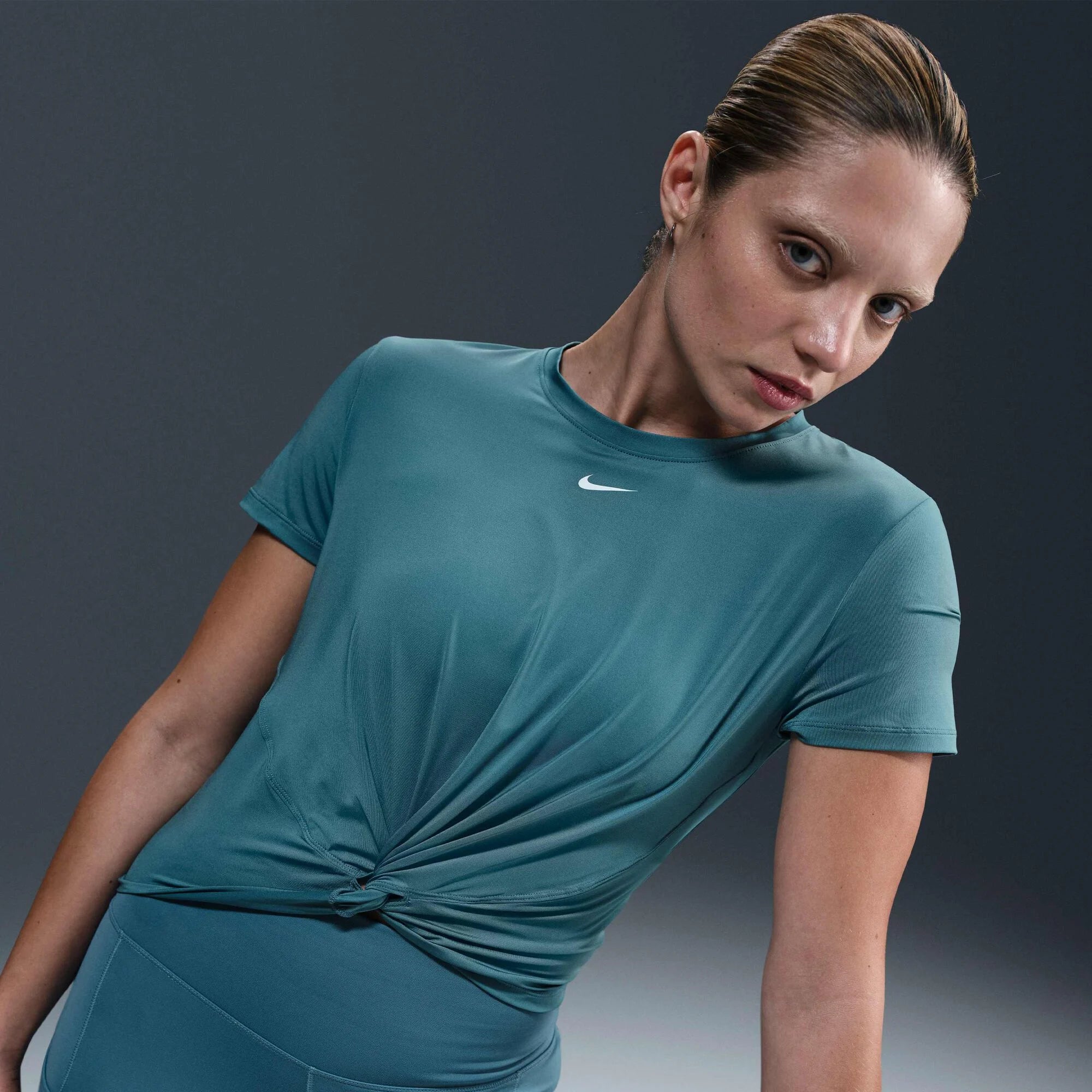 Дамска тениска Nike One Classic Top - Airhouse