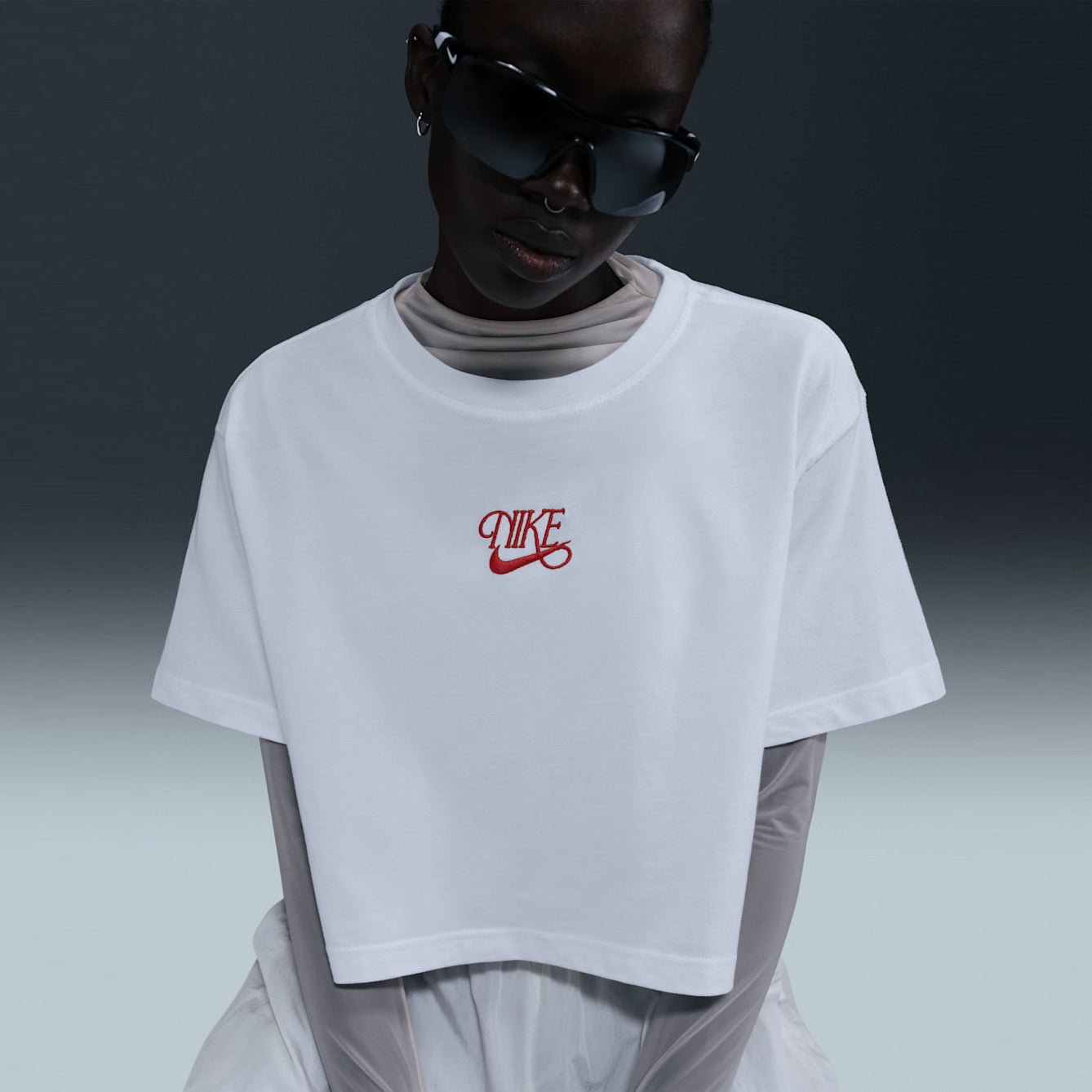 Дамска тениска Nike Sportswear Crop Tee - Airhouse