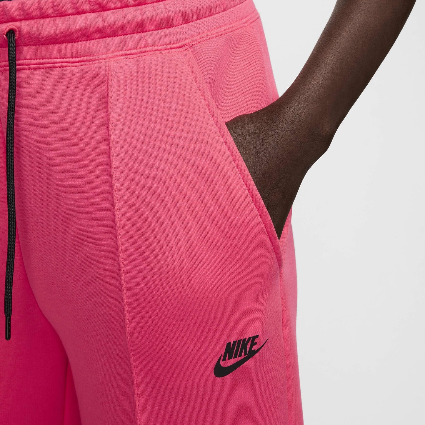 Дамски джогър Nike Tech Fleece Joggers - Airhouse