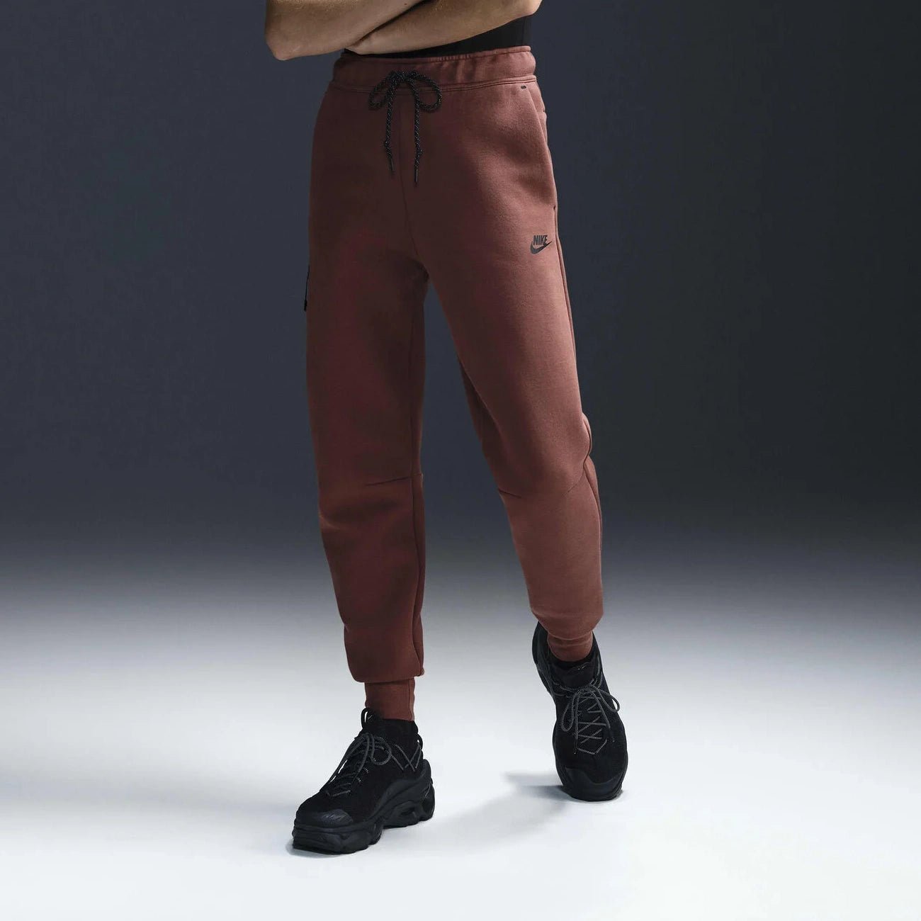 Дамски джогър Nike Tech Fleece Mid - Rise Joggers - Airhouse