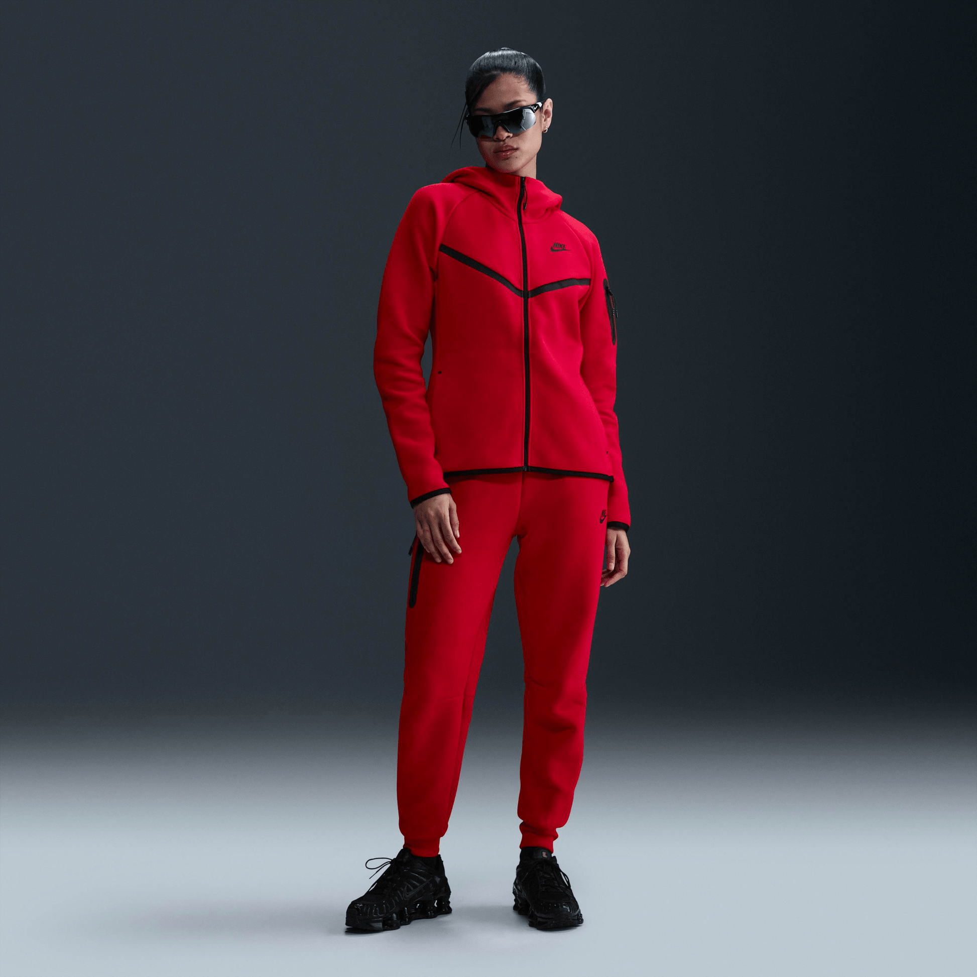 Дамски джогър Nike Tech Fleece Mid - Rise Joggers - Airhouse