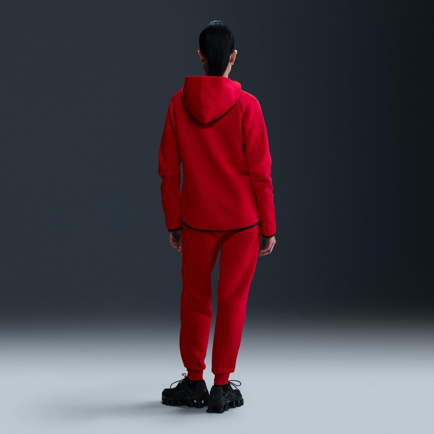 Дамски джогър Nike Tech Fleece Mid - Rise Joggers - Airhouse