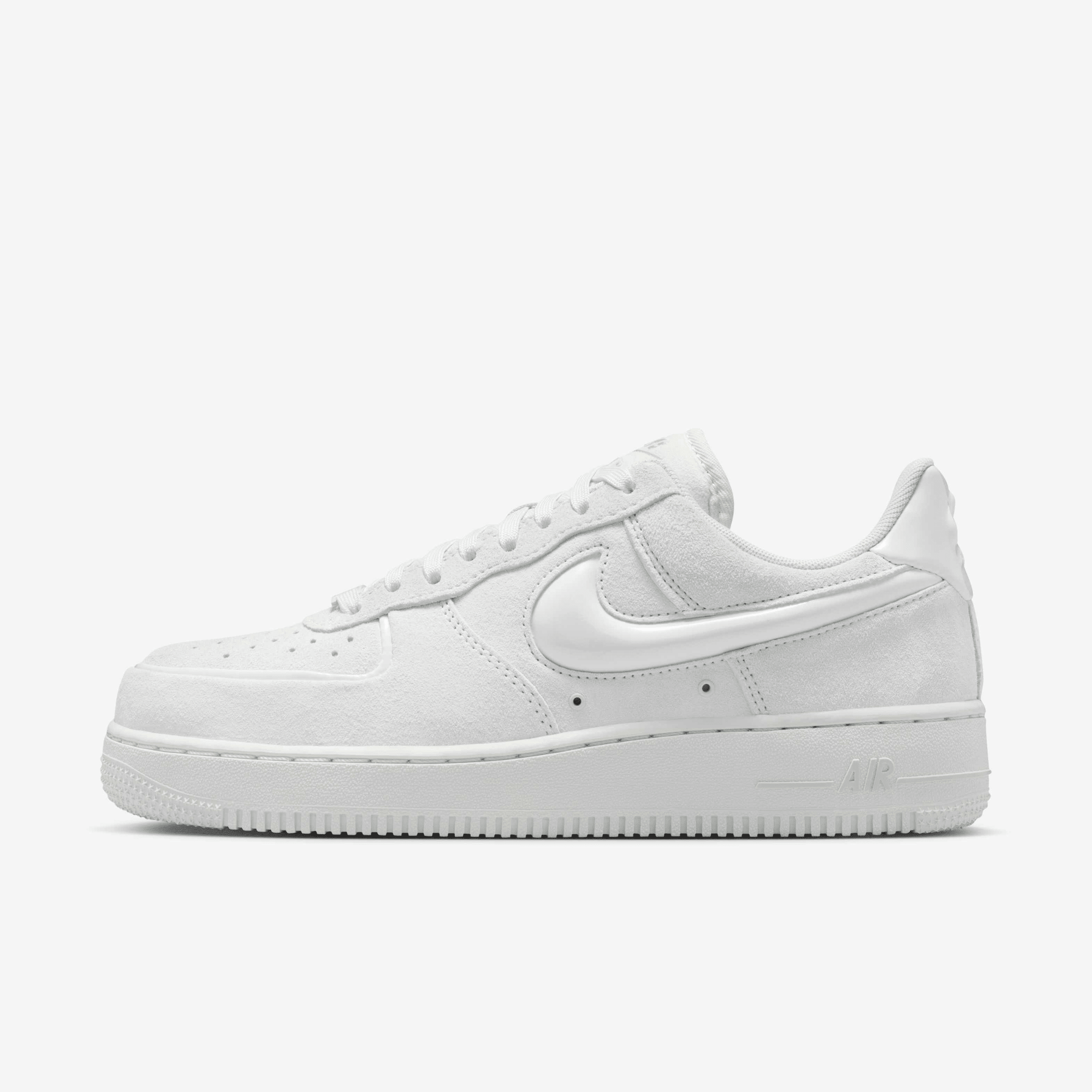 Дамски кецове Nike Air Force 1 '07 HV4406-100