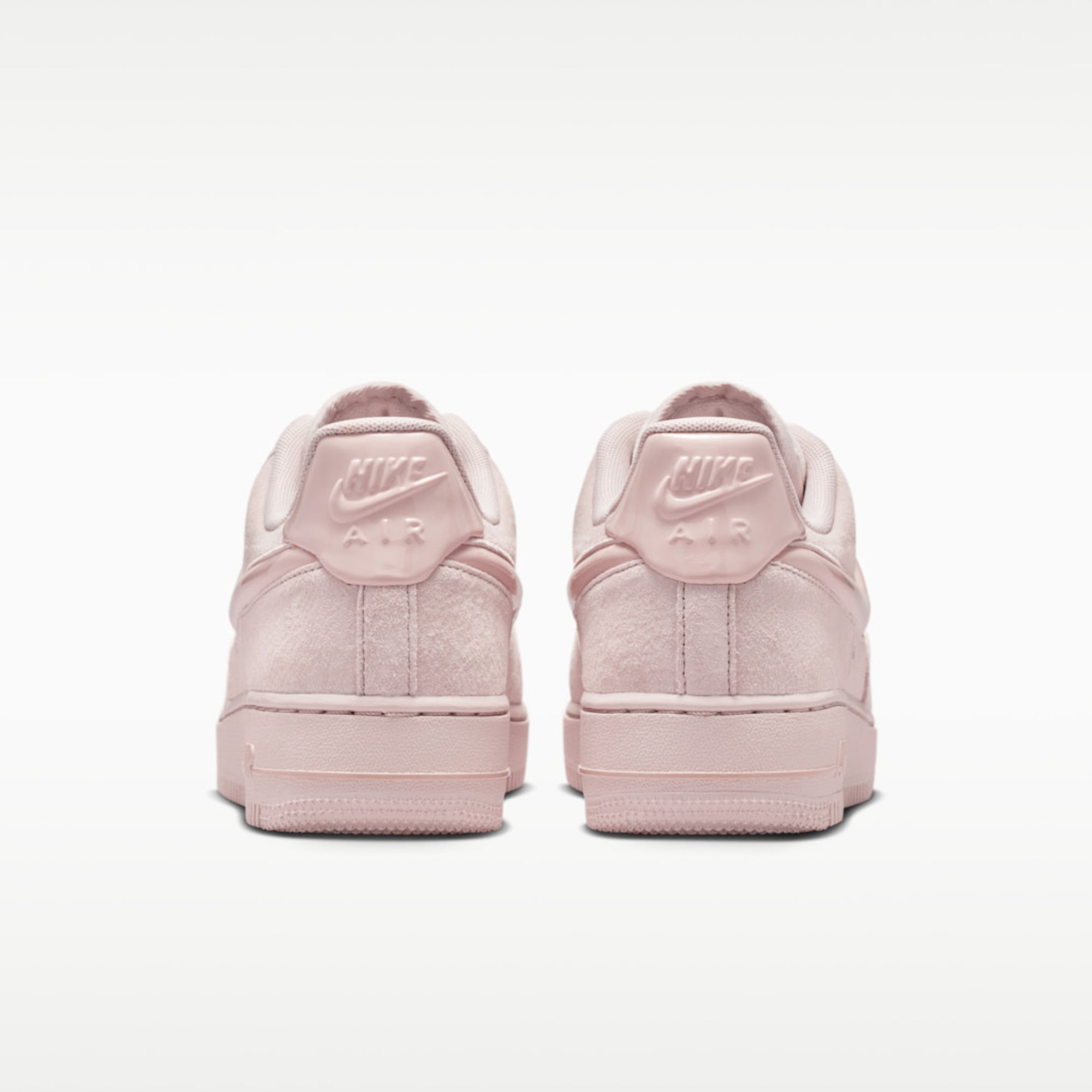 Дамски кецове Nike Air Force 1 '07 HV4406-601 отзад