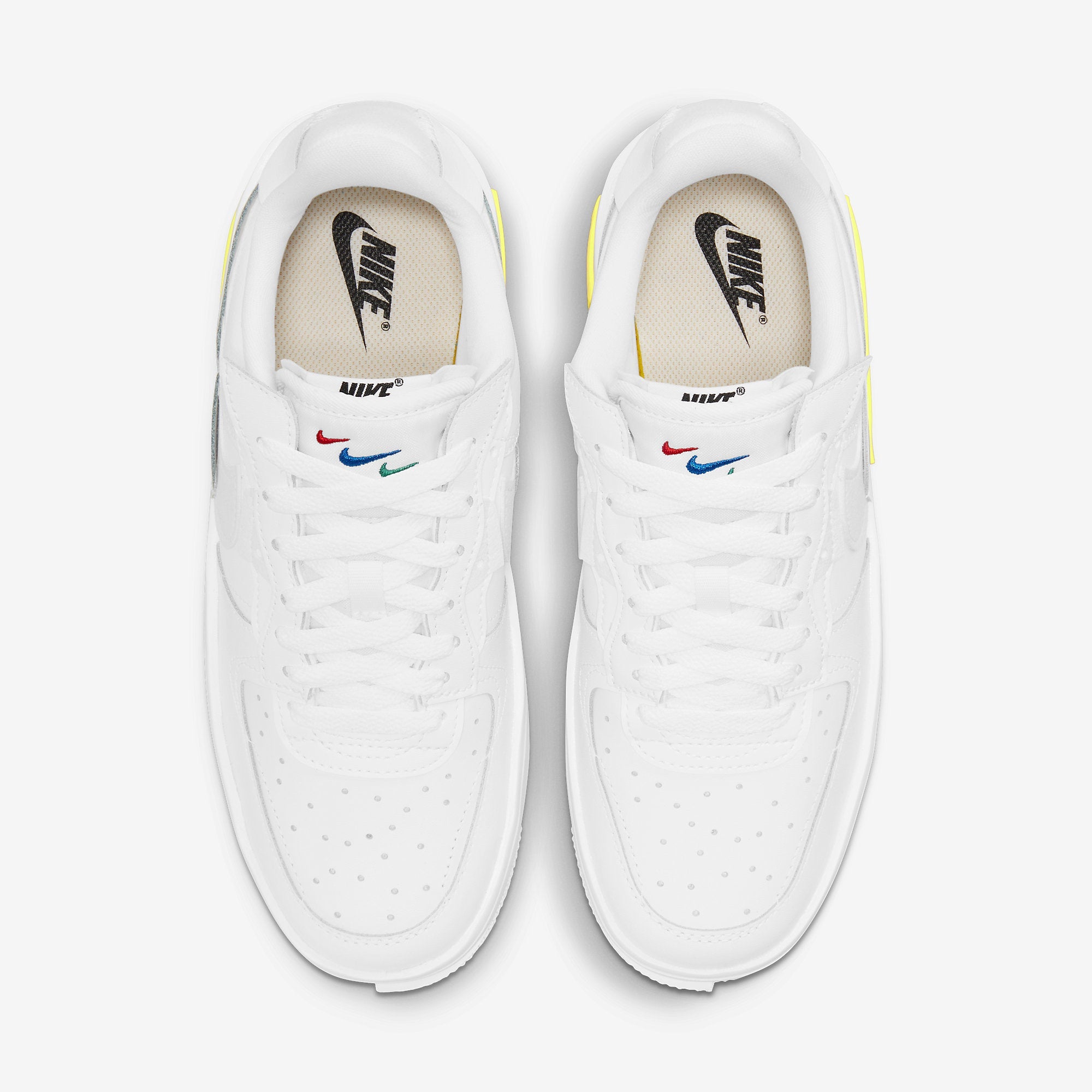 Дамски кецове Nike Air Force 1 Fontanka - DA7024-101 отгоре