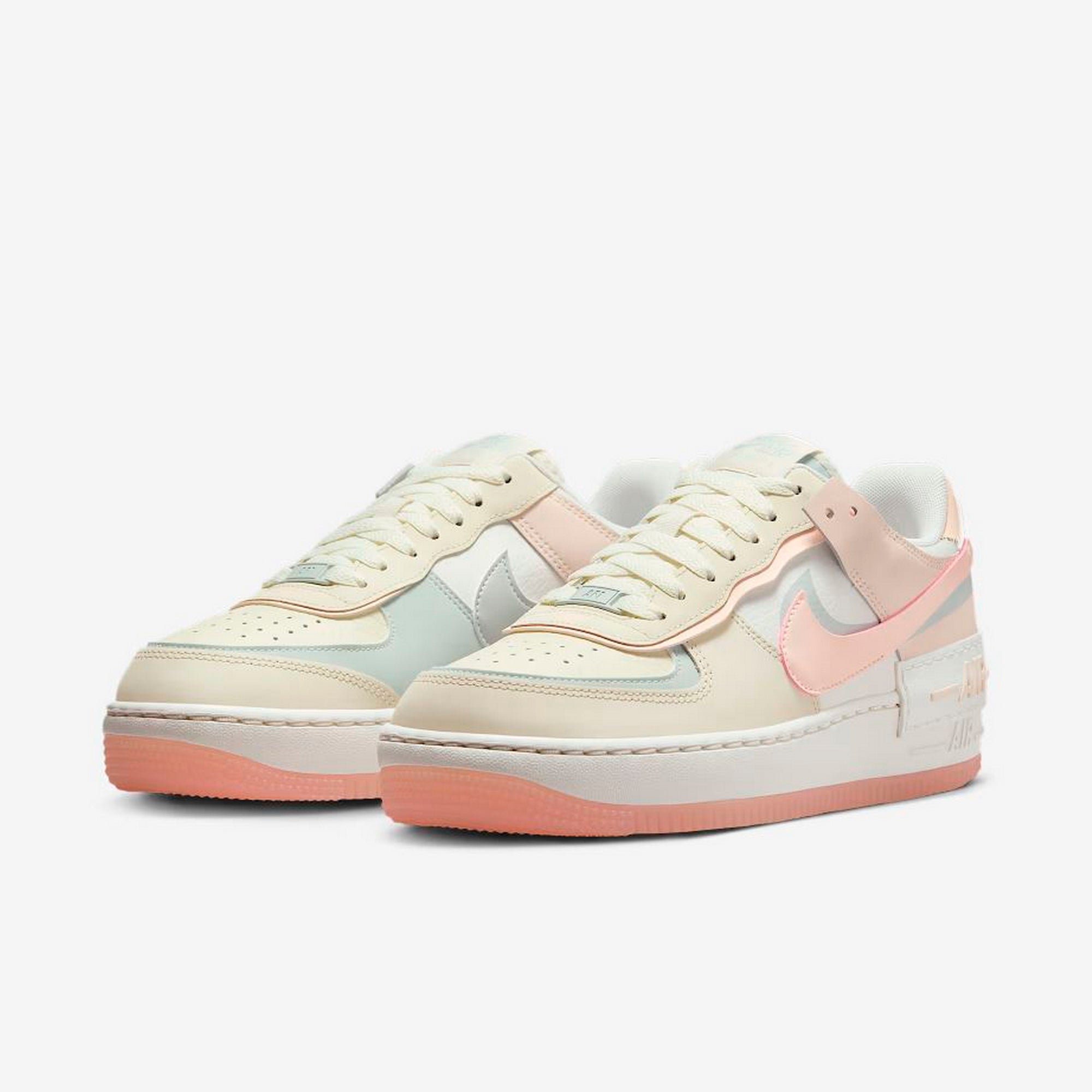 Дамски кецове Nike Air Force 1 Shadow - DZ1847-105 отпред