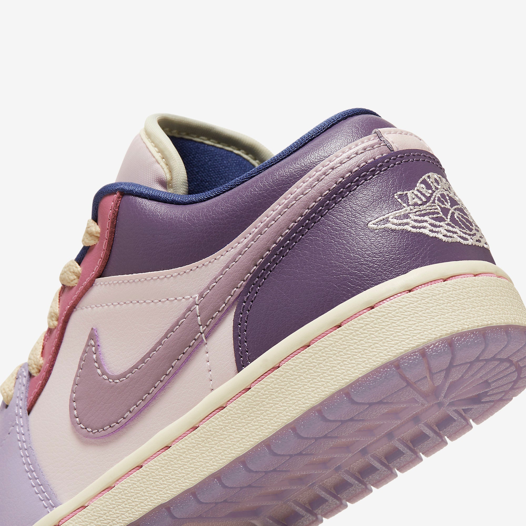 Дамски кецове Air Jordan 1 Low "Pastel Plum" - Airhouse