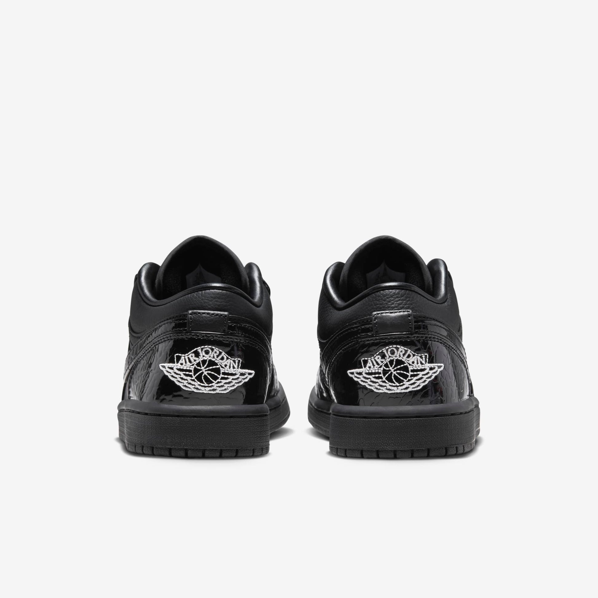 Дамски кецове Air Jordan 1 Low SE "Black Patent" - Airhouse