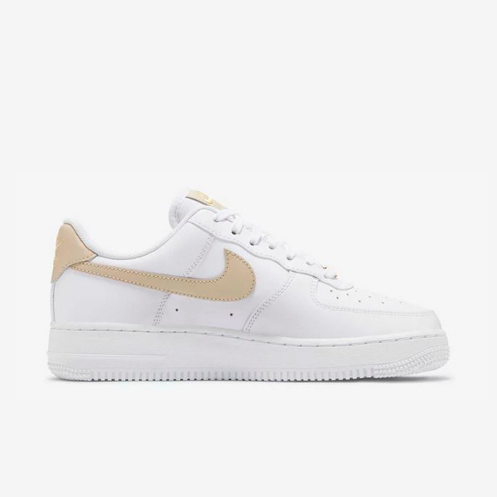 Дамски кецове Nike Air Force 1 '07 Essential - Airhouse