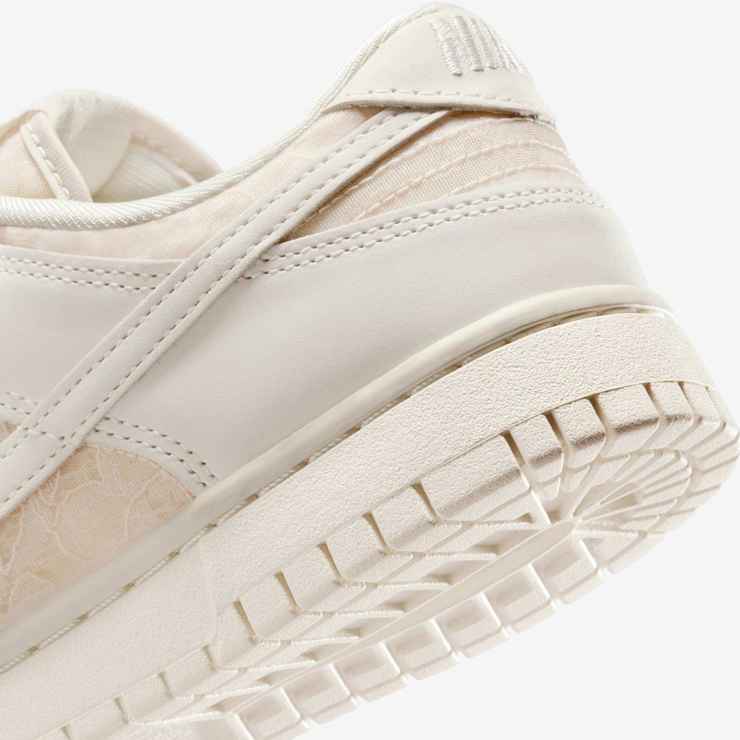 Дамски кецове Nike Dunk Low “Lace” Pack - Airhouse