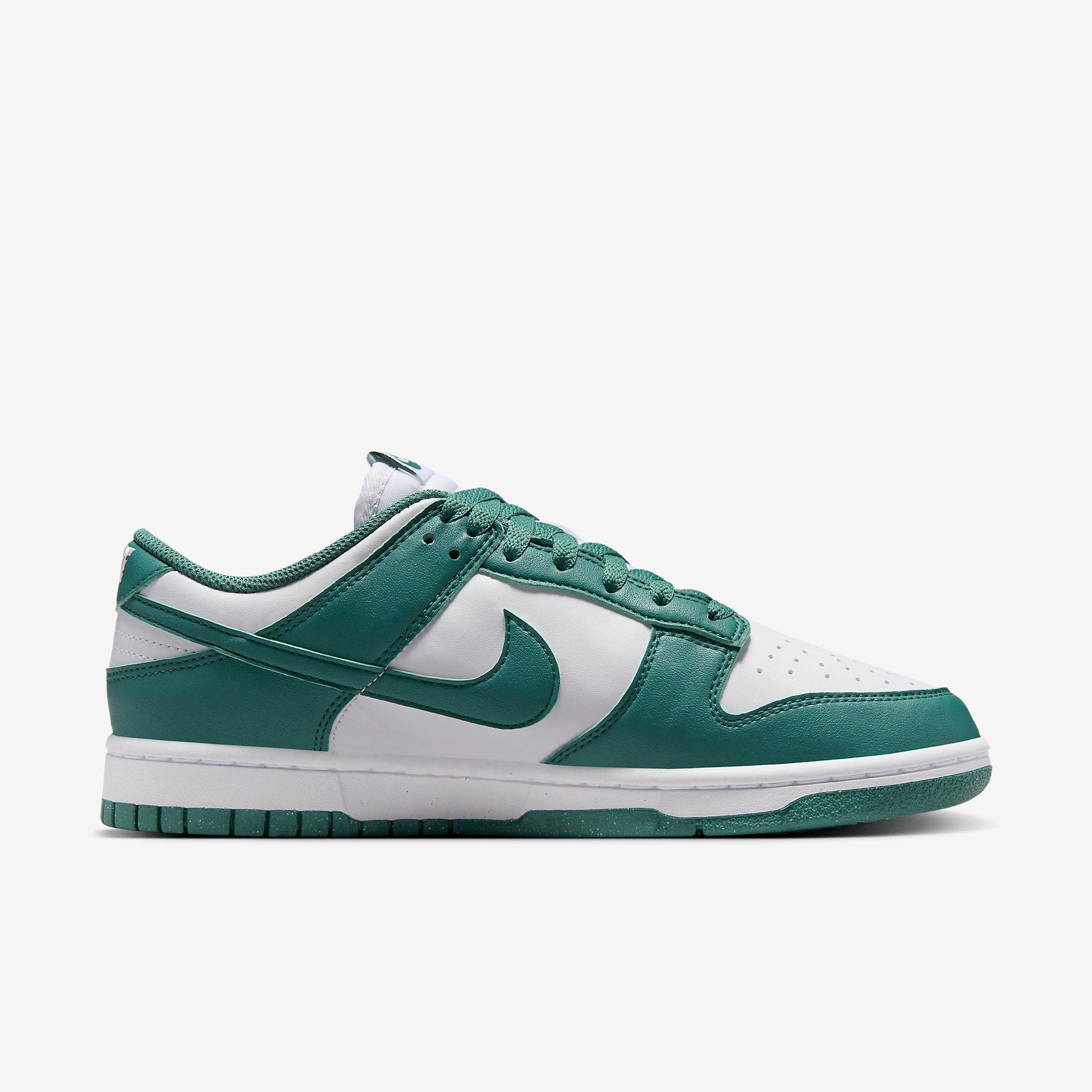 Дамски кецове Nike Dunk Low NN - Airhouse