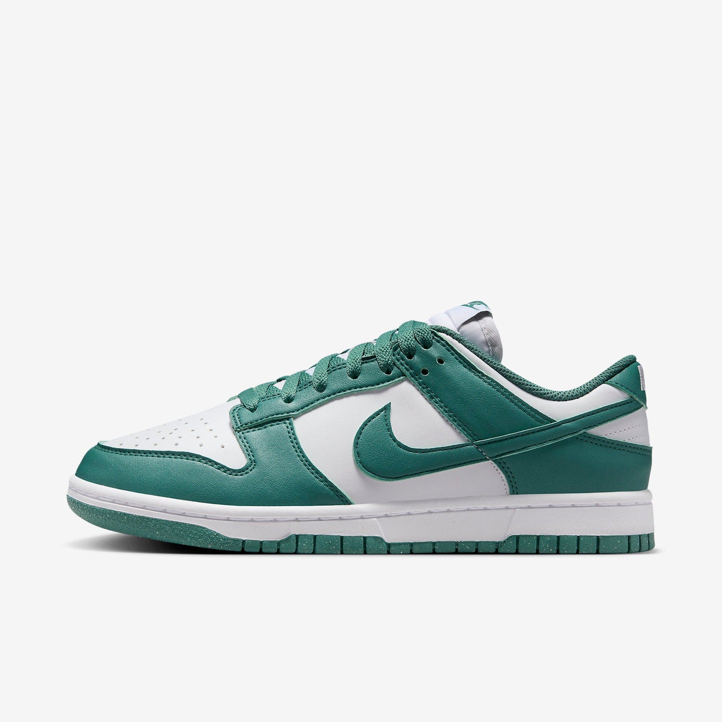 Дамски кецове Nike Dunk Low NN - Airhouse