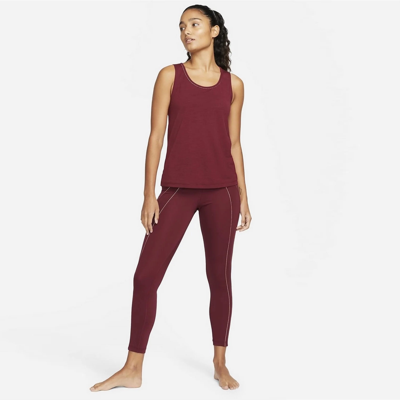 Дамски клин Nike Yoga Dri-FIT 7/8 Leggings - DD5772-638 модел отпред