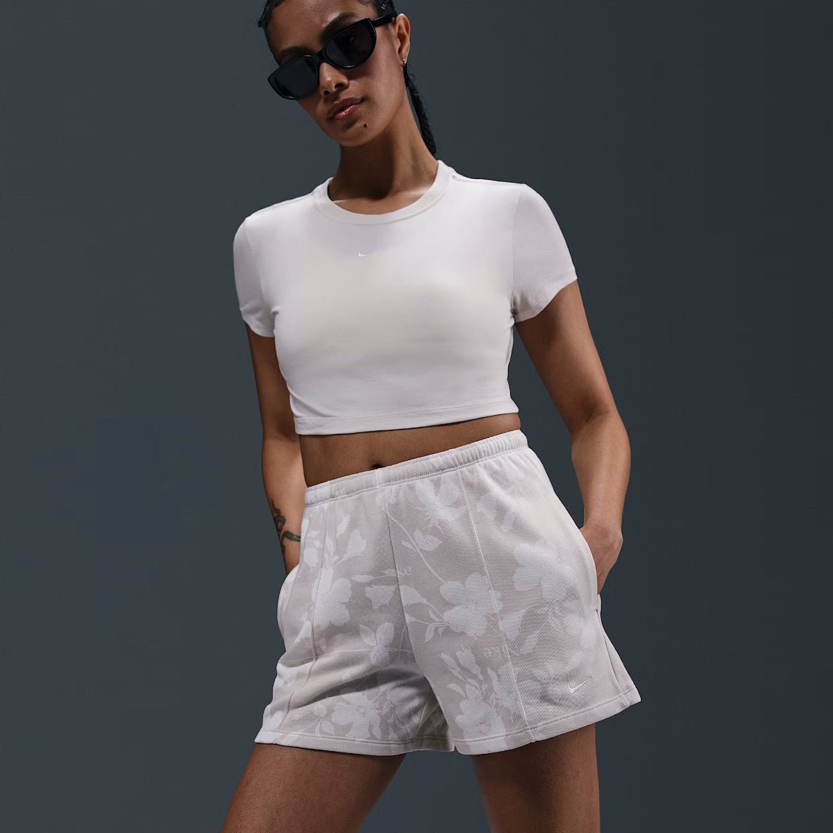 Дамски къс панталон Nike Chill Shorts - Airhouse