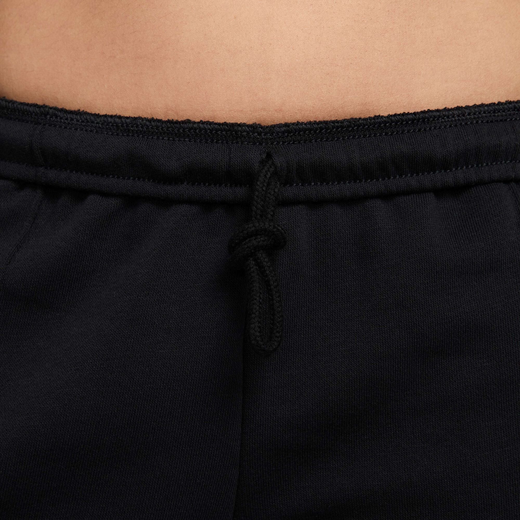 Дамски къс панталон Nike Sportswear Chill Terry Mid-Rise French Terry Shorts - HF6940-010 връзки