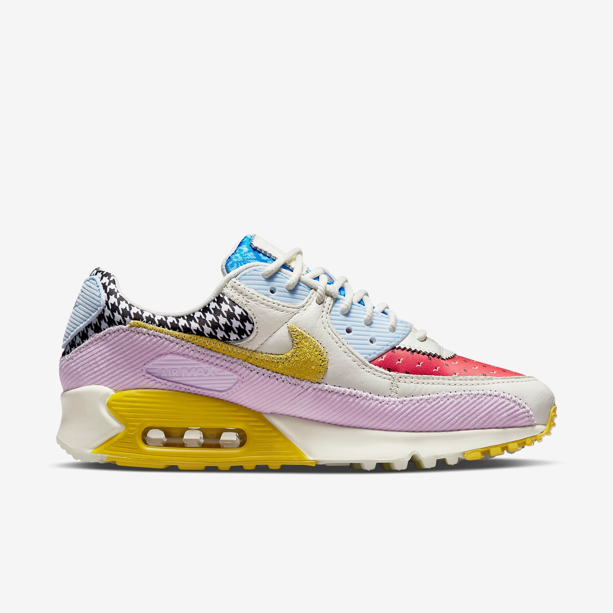 Дамски маратонки Nike Air Max 90 "Patchwork" - DM8075-100 отстрани