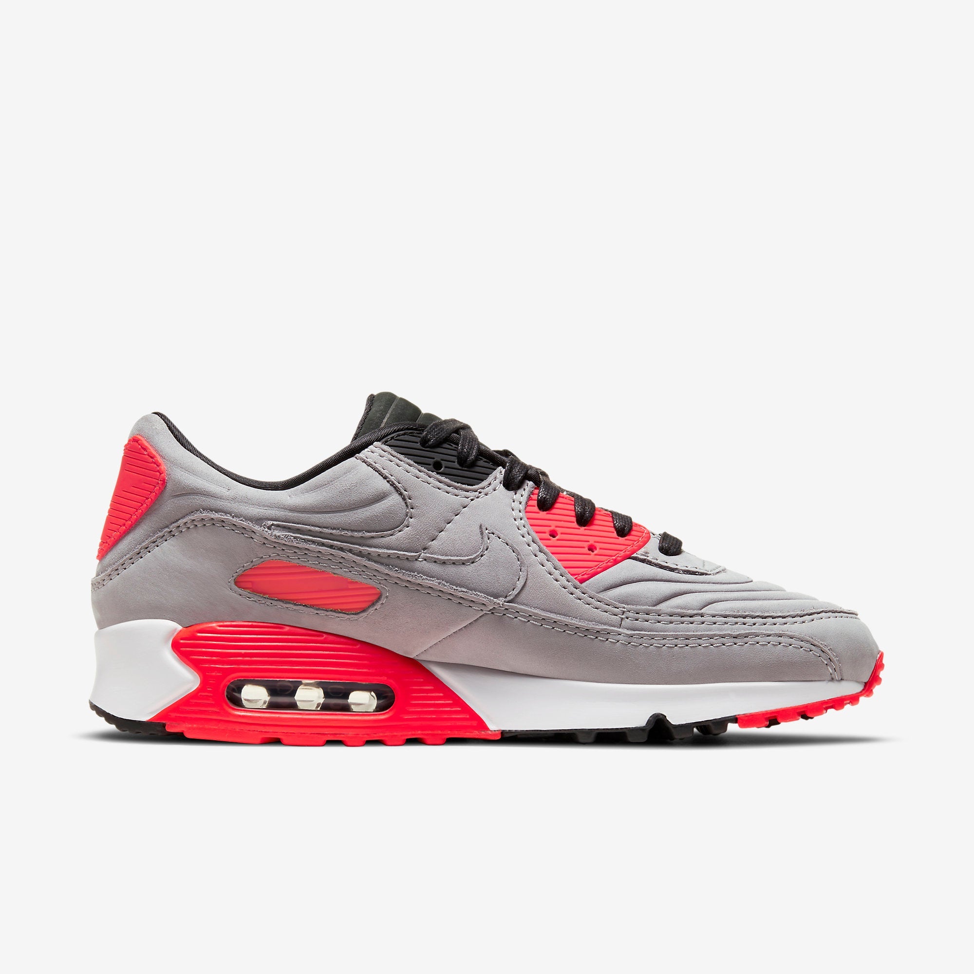 Дамски маратонки Nike Air Max 90 QS Lux - CZ7656-001 отстрани