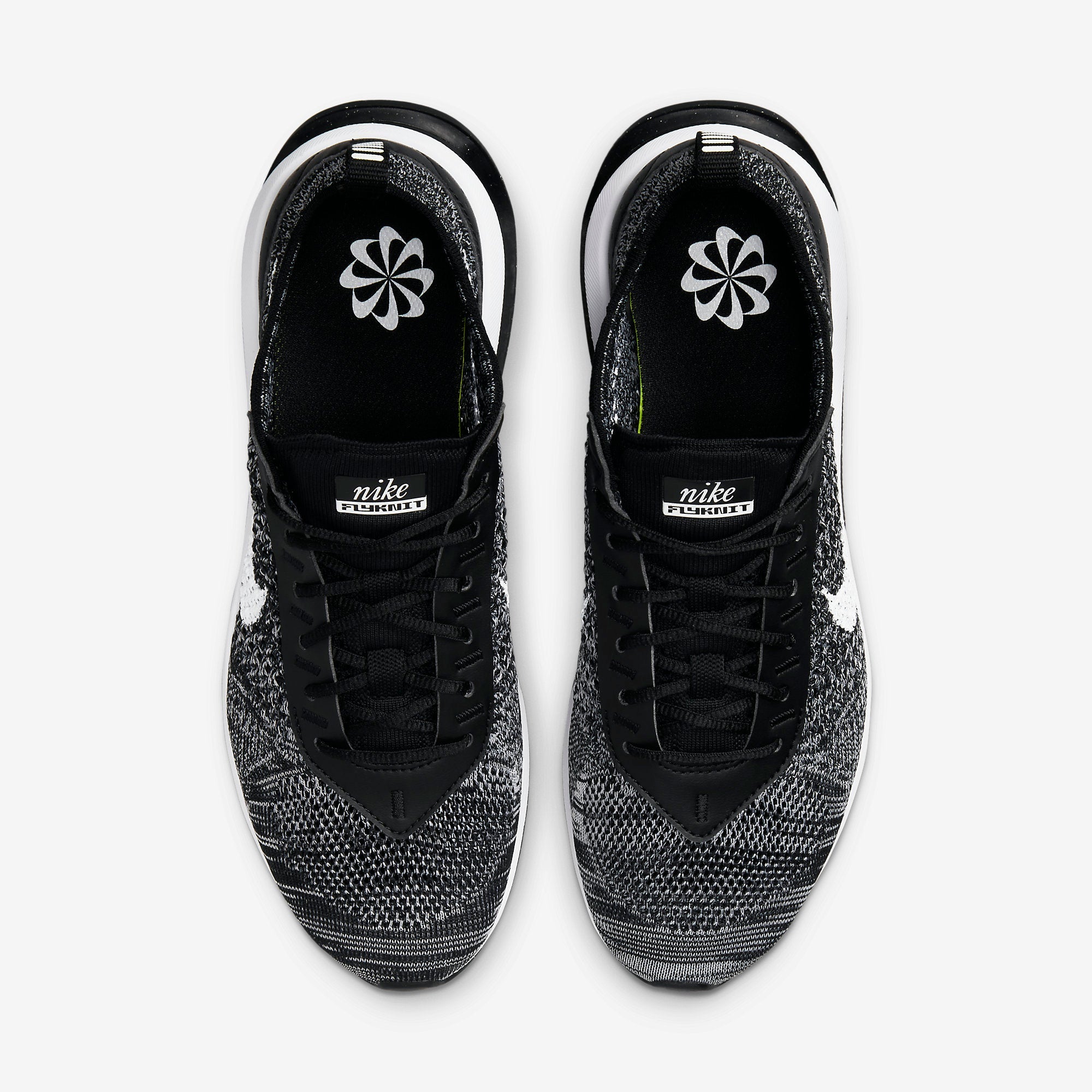 Дамски маратонки Nike Air Max Flyknit Racer - DM9073-001 отгоре