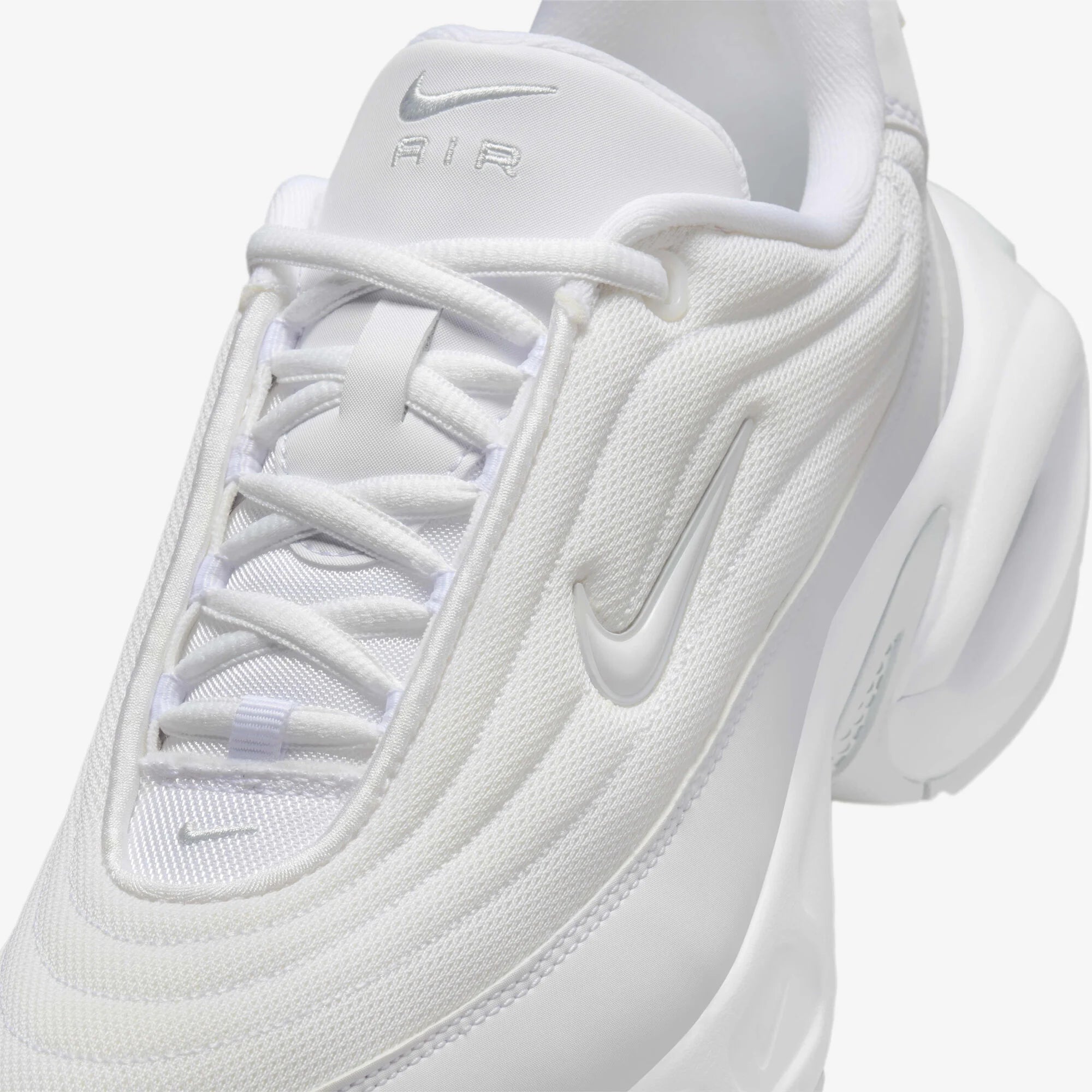 Дамски маратонки Nike Air Max Portal - HF3053-100 детайл