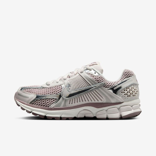 Дамски маратонки Nike Zoom Vomero 5 - Airhouse