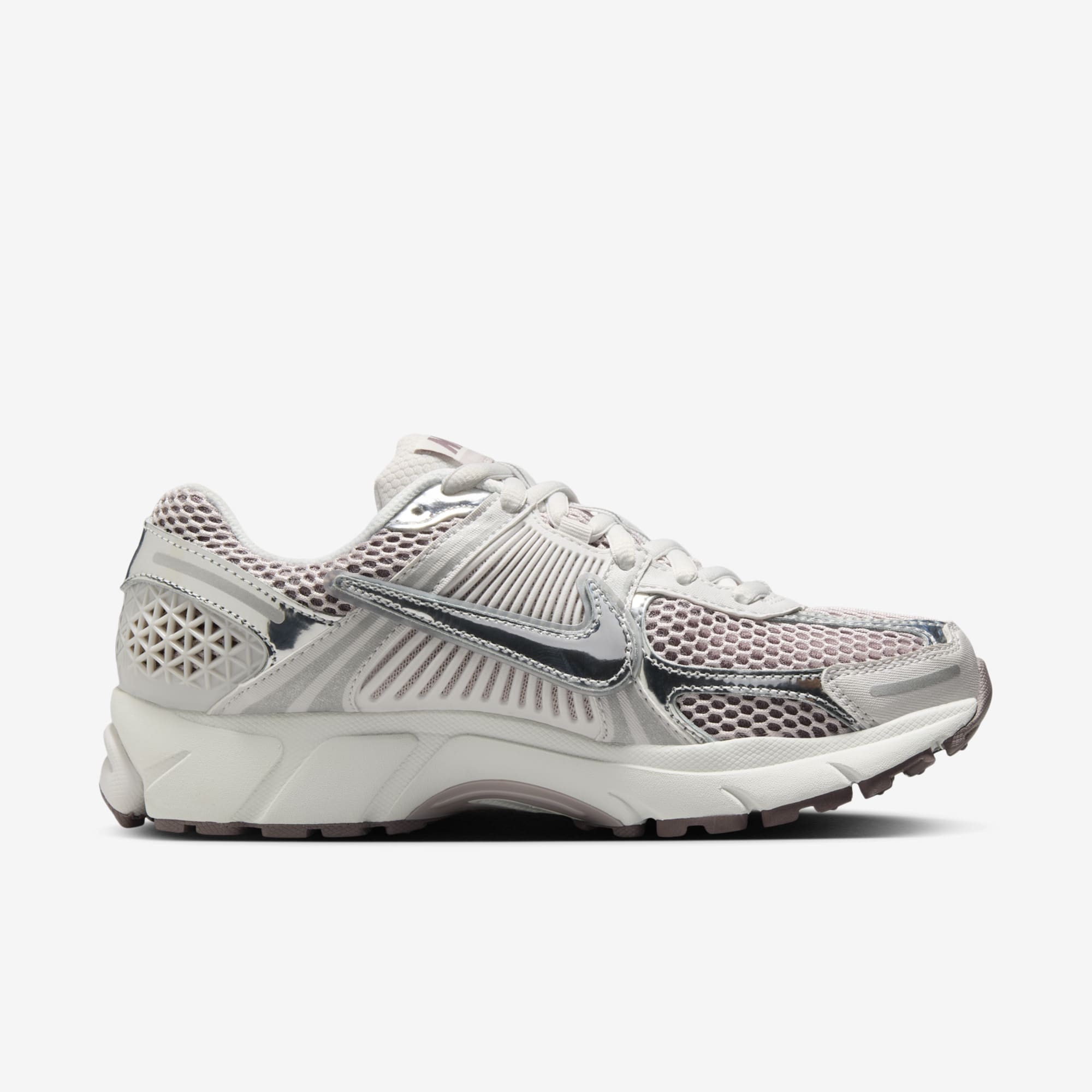 Дамски маратонки Nike Zoom Vomero 5 - Airhouse