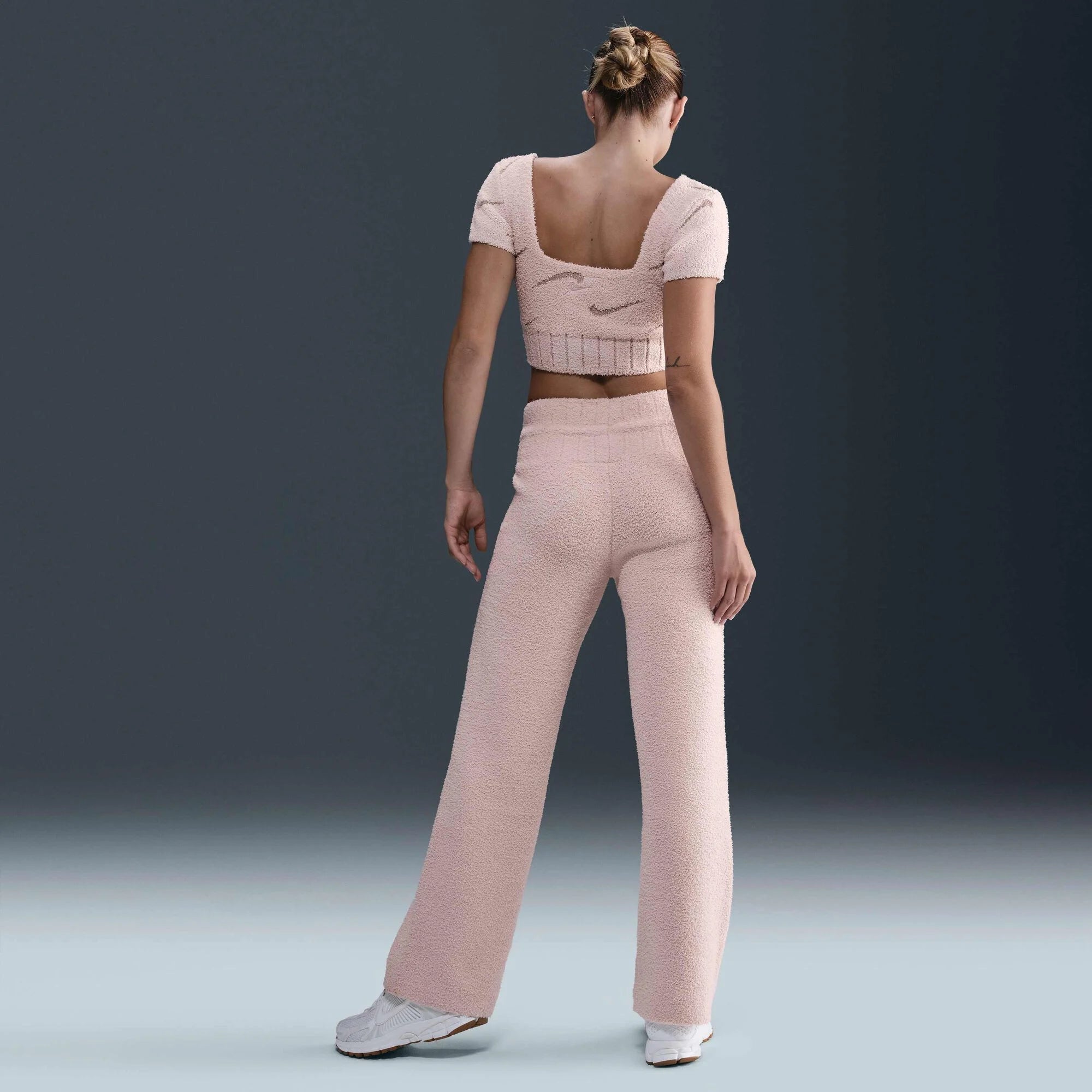 Дамски панталон Nike Phoenix Cosy Bouclé Trousers - Airhouse